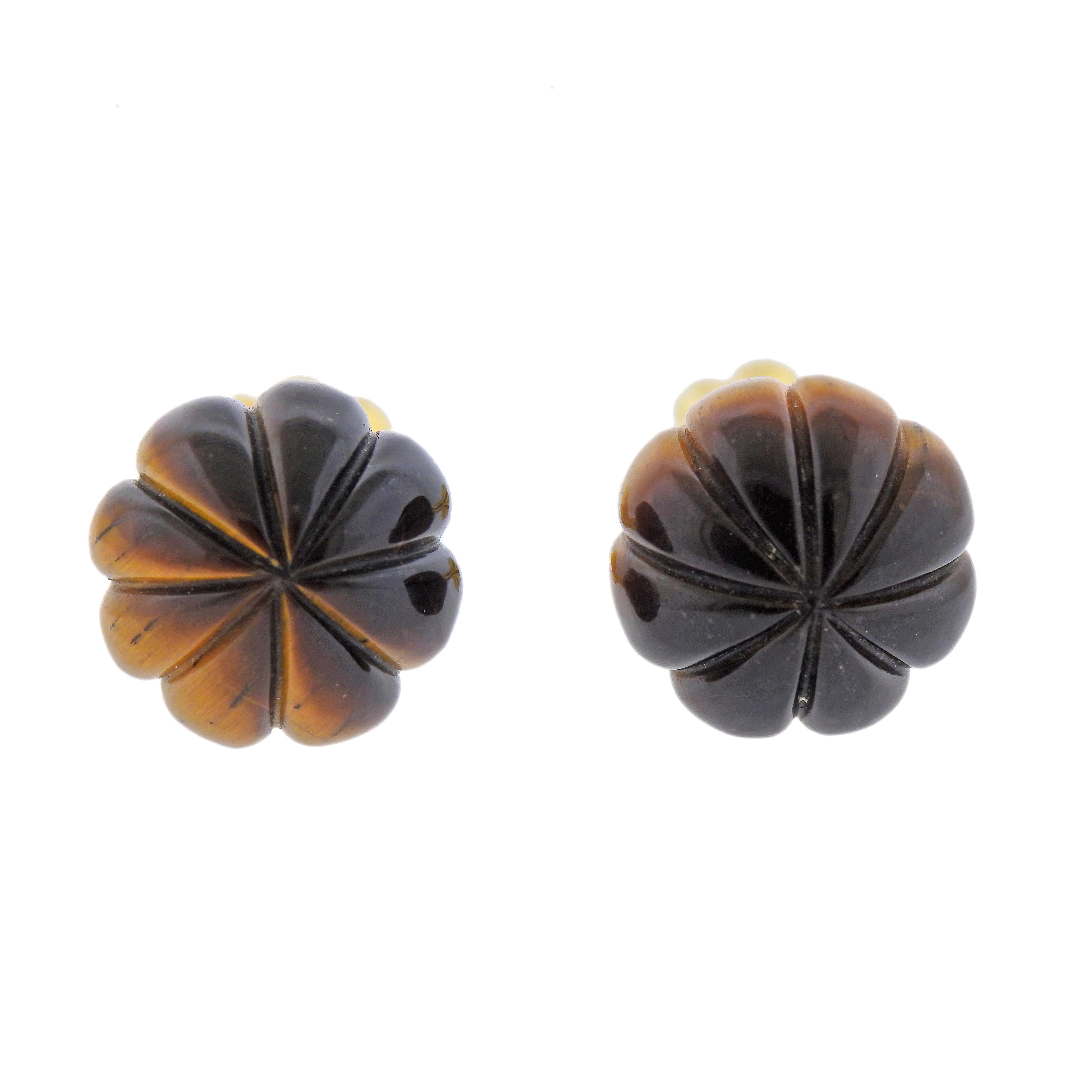1980s Carved Tiger's Eye Gold Cufflinks - Oak Gem