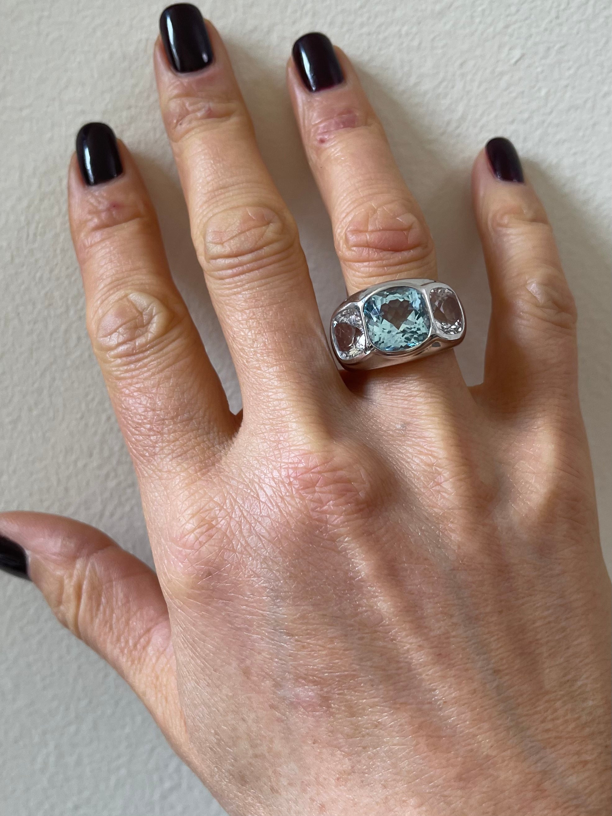 Seaman Schepps Mogul White Blue Topaz Gold Ring