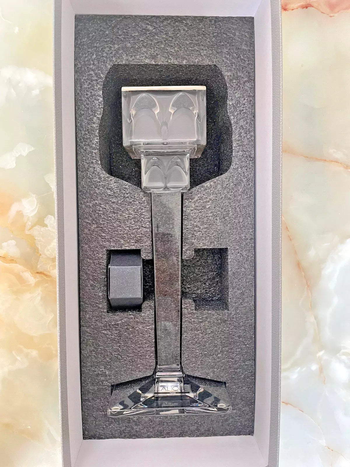 Lalique Manhattan Candle Holder 10118600