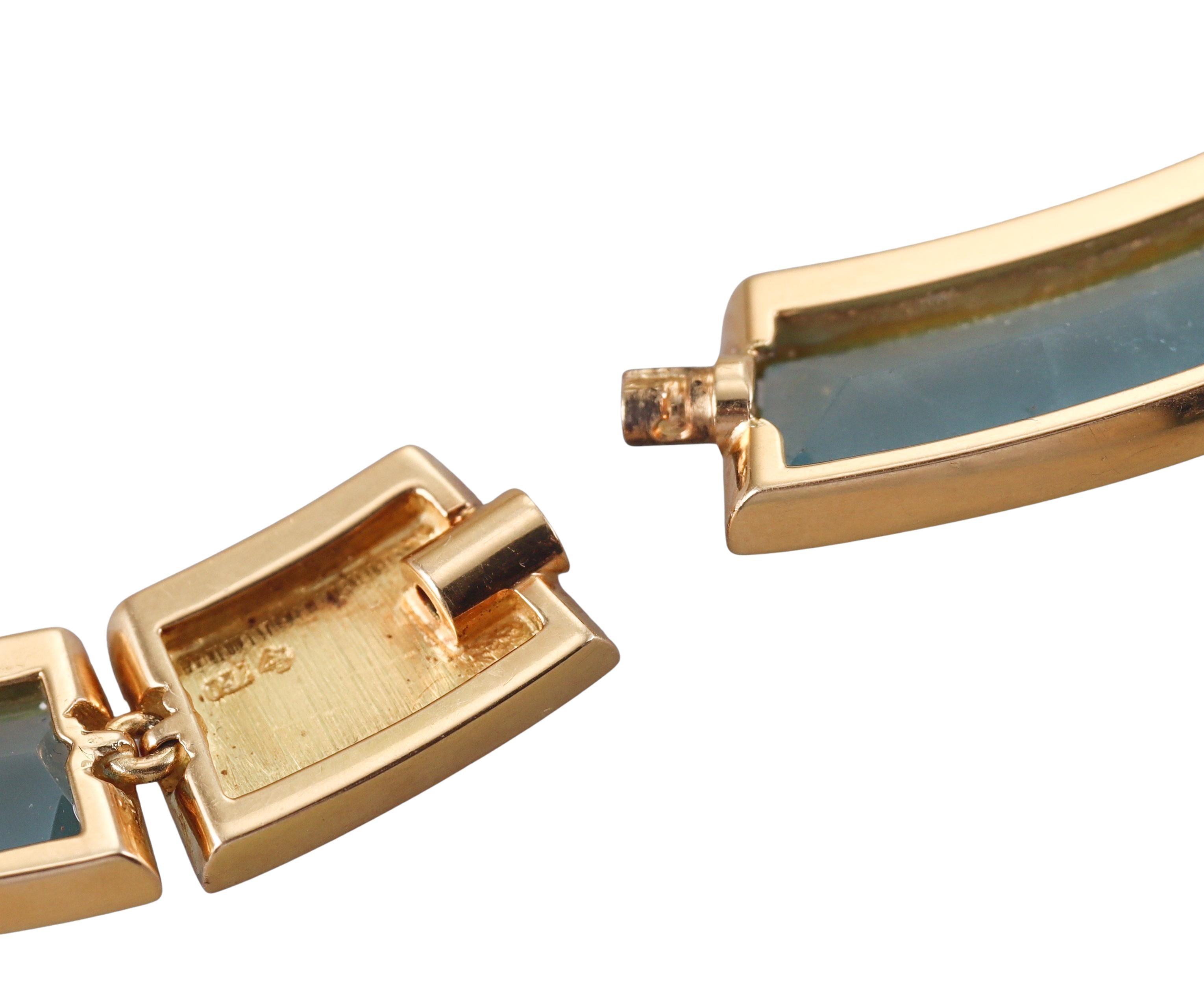 1970s Modernist Aquamarine Gold Necklace