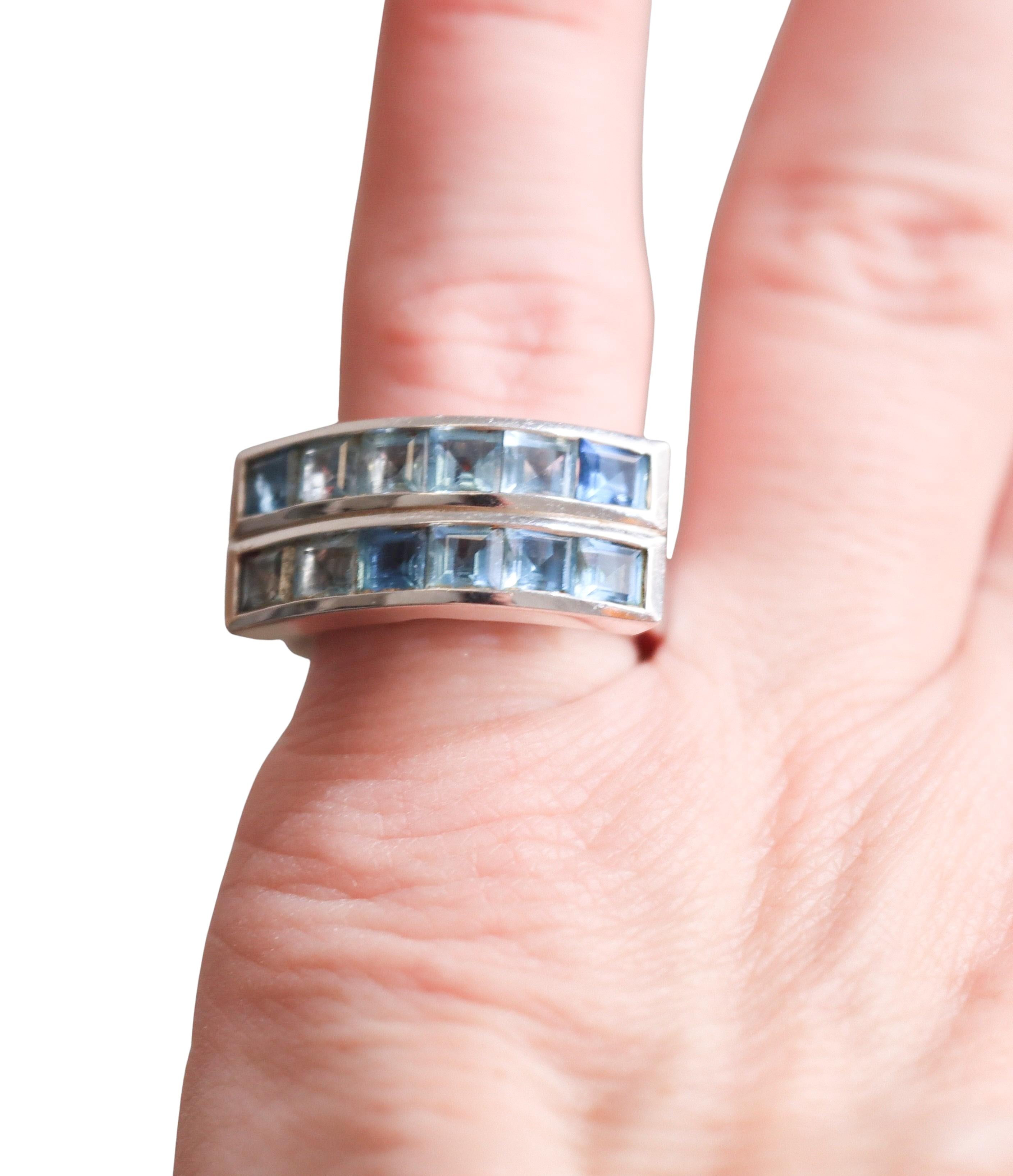 Garrard Blue Topaz Gold Ring