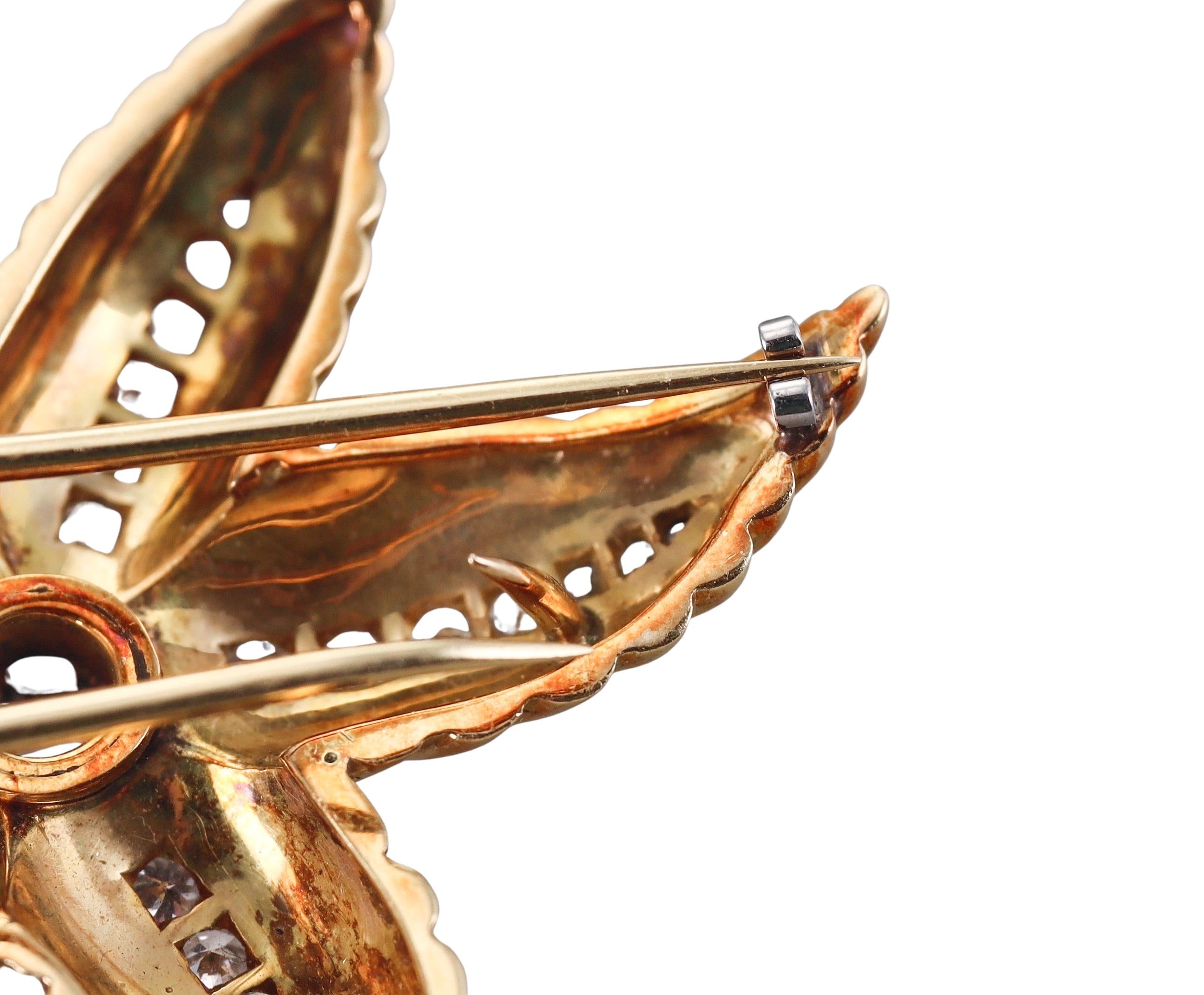 1960s Gold Diamond Starfish Brooch Pin