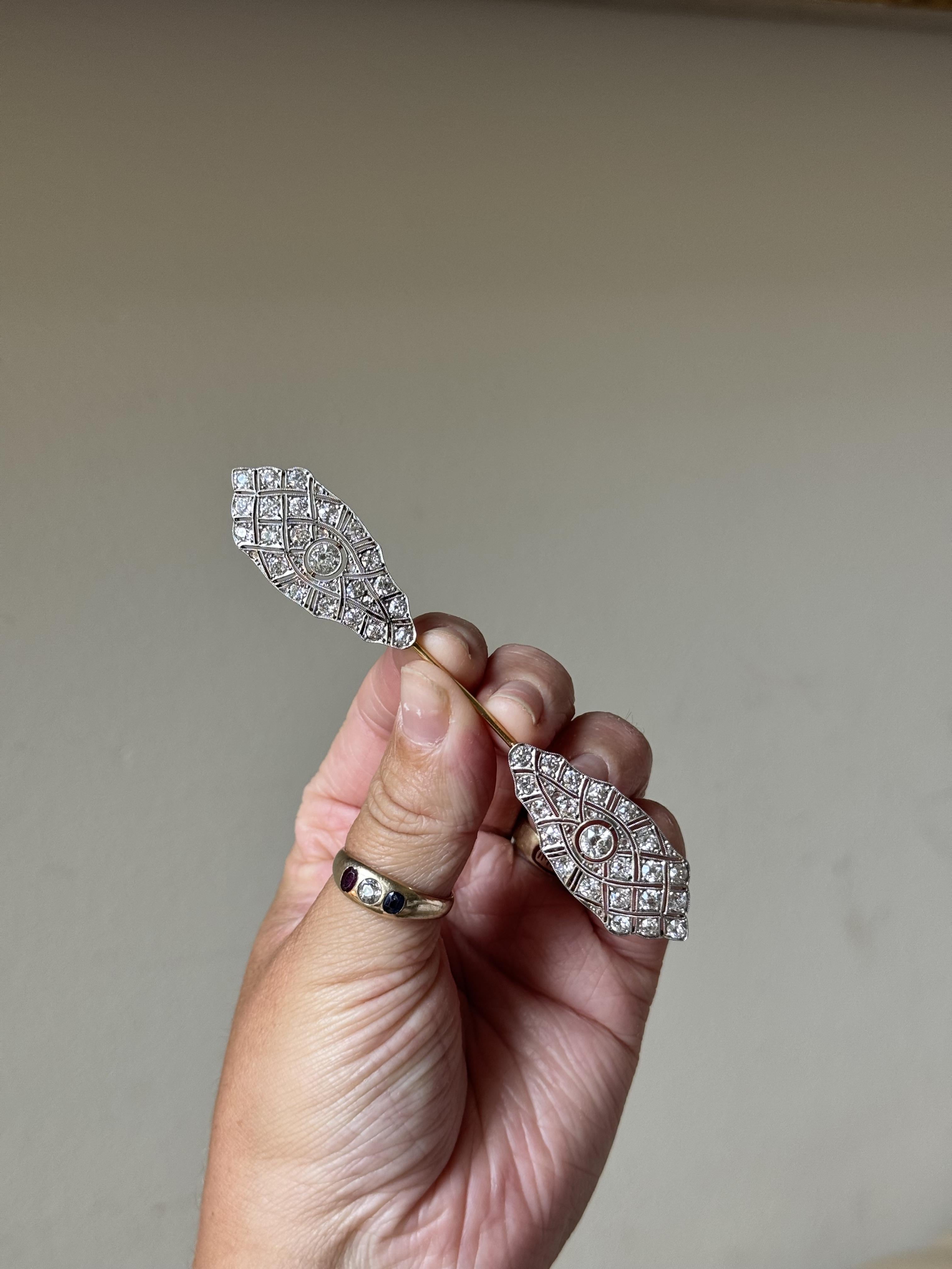 Art Deco 1920s Platinum Gold Diamond Jabot Pin