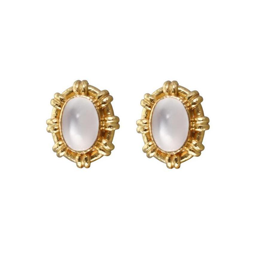 Elizabeth Locke Gold Moonstone Earrings