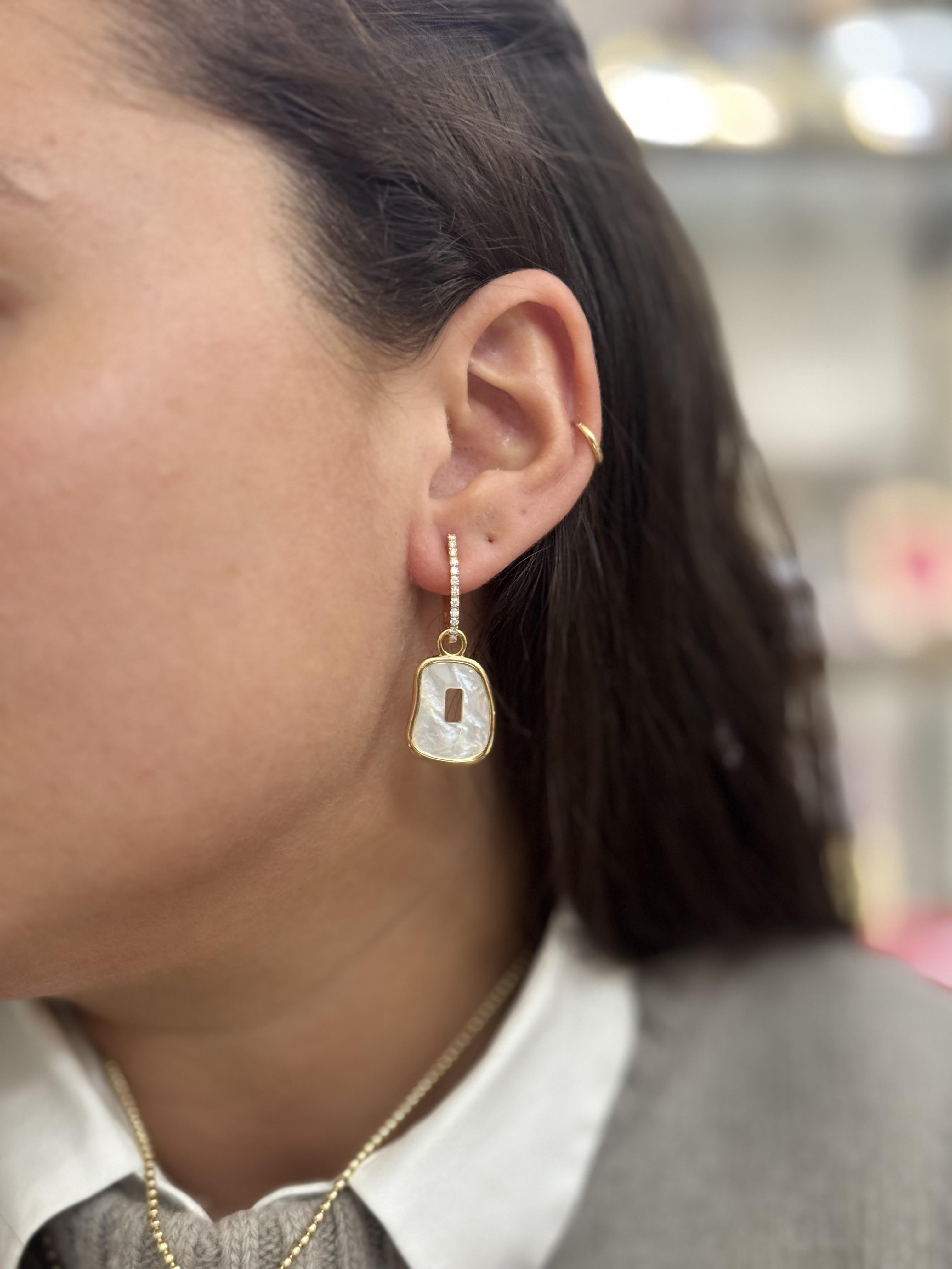 Mattioli Puzzle MOP Diamond Rose Gold Small Earrings