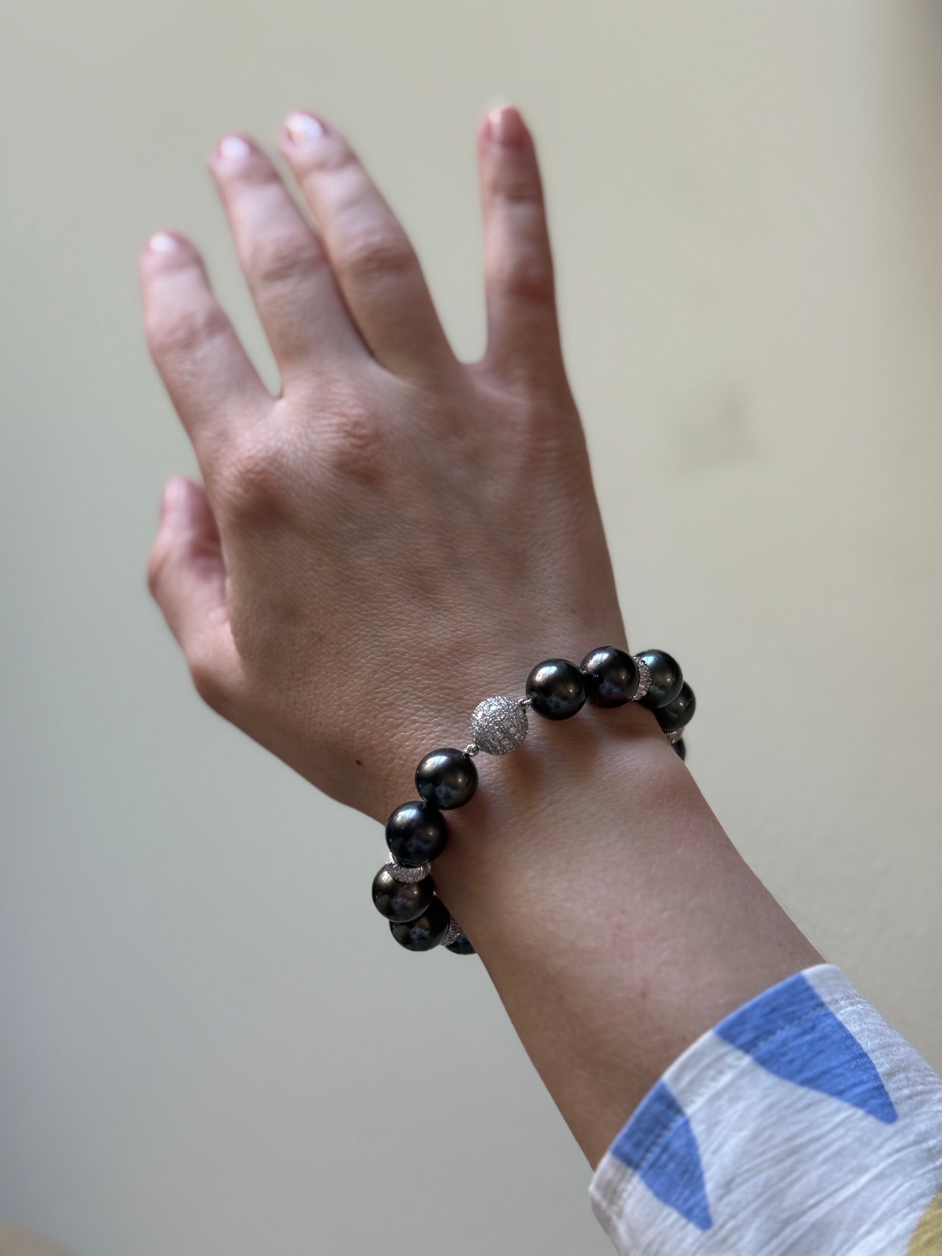 Assael South Sea Tahitian Pearl Diamond Gold Bracelet