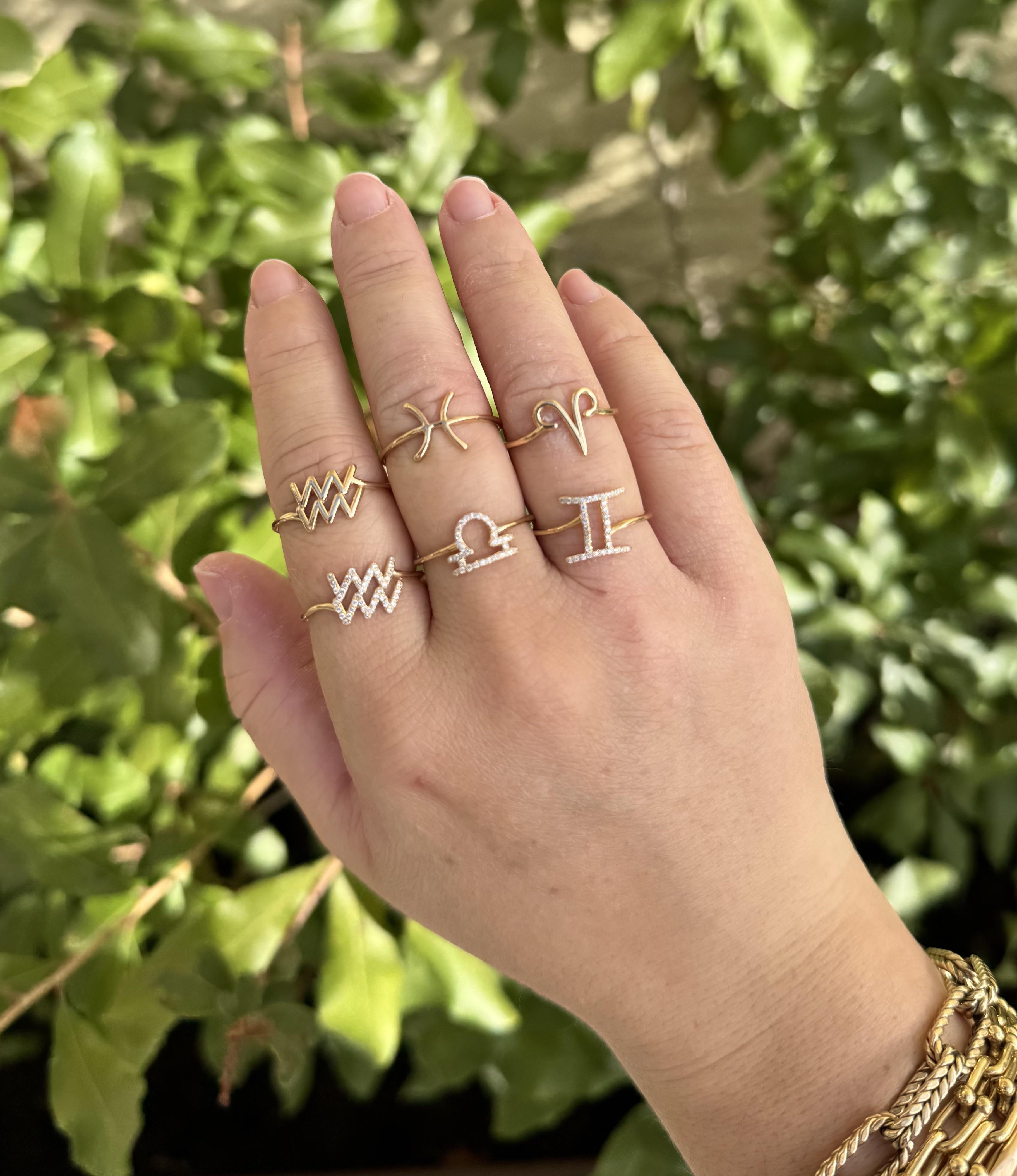 Mastrogioielli Gold Diamond Gemini Zodiac Sign Ring