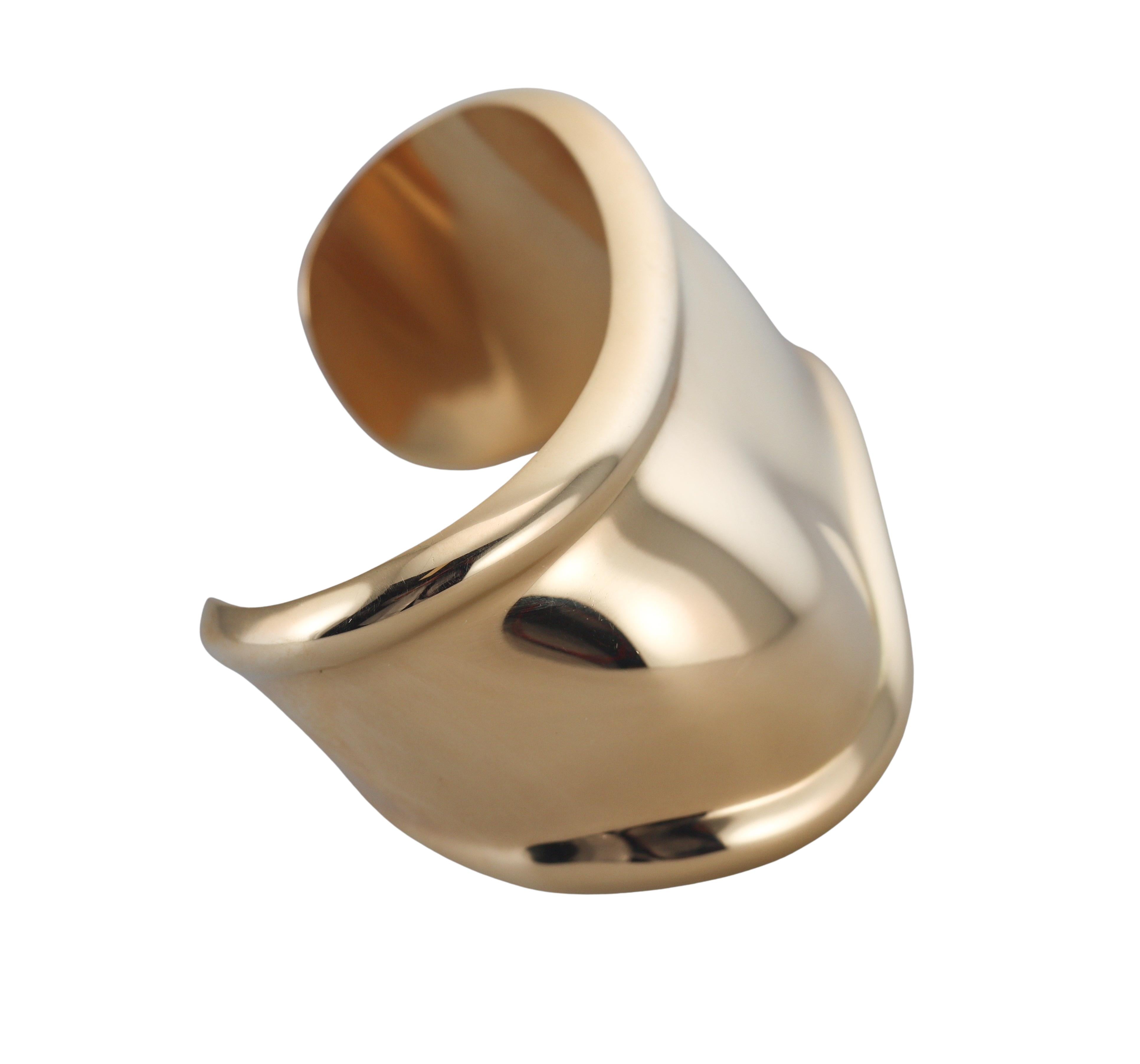 Tiffany & Co Elsa Peretti Gold Small Bone Cuff Bracelet 43mm