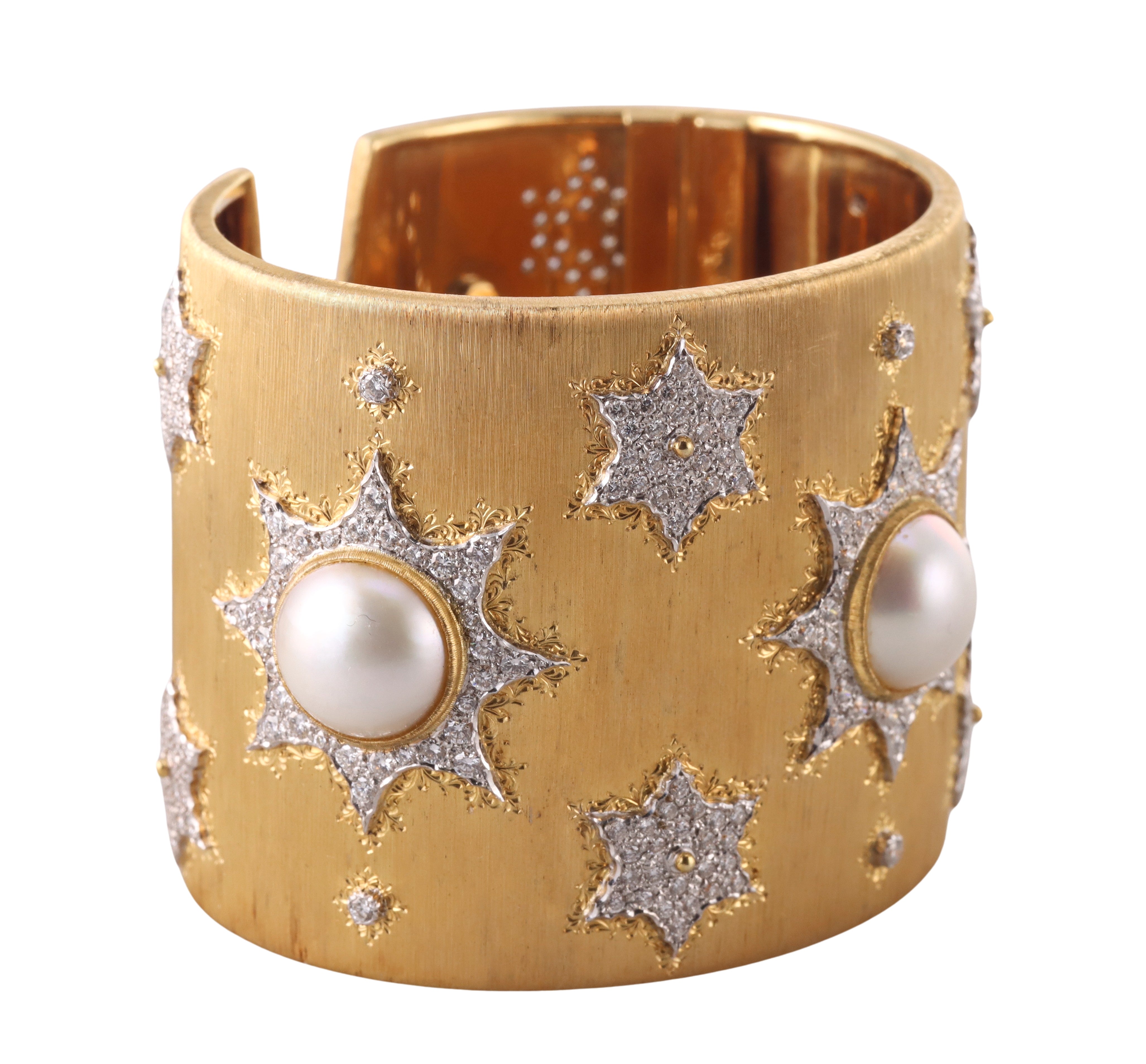 Mario Buccellati Pearl Diamond Gold Cuff Bracelet