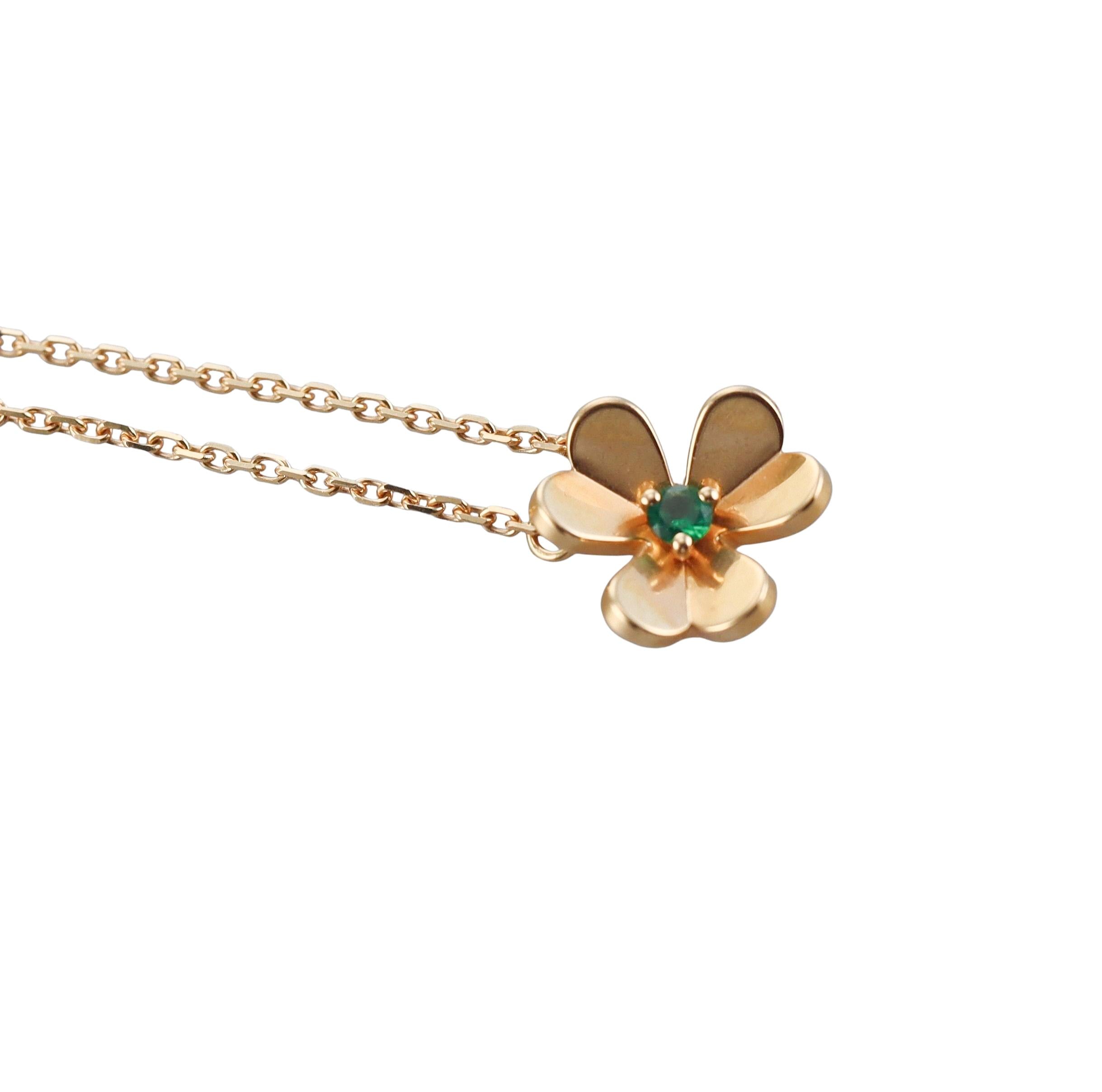 Van Cleef & Arpels Frivole Emerald Gold Pendant Necklace