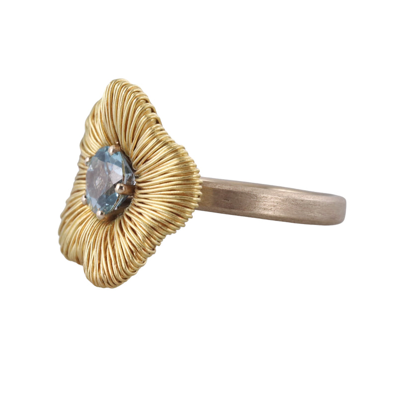 Pasquale Bruni 18k Gold Blue Topaz Flower Ring