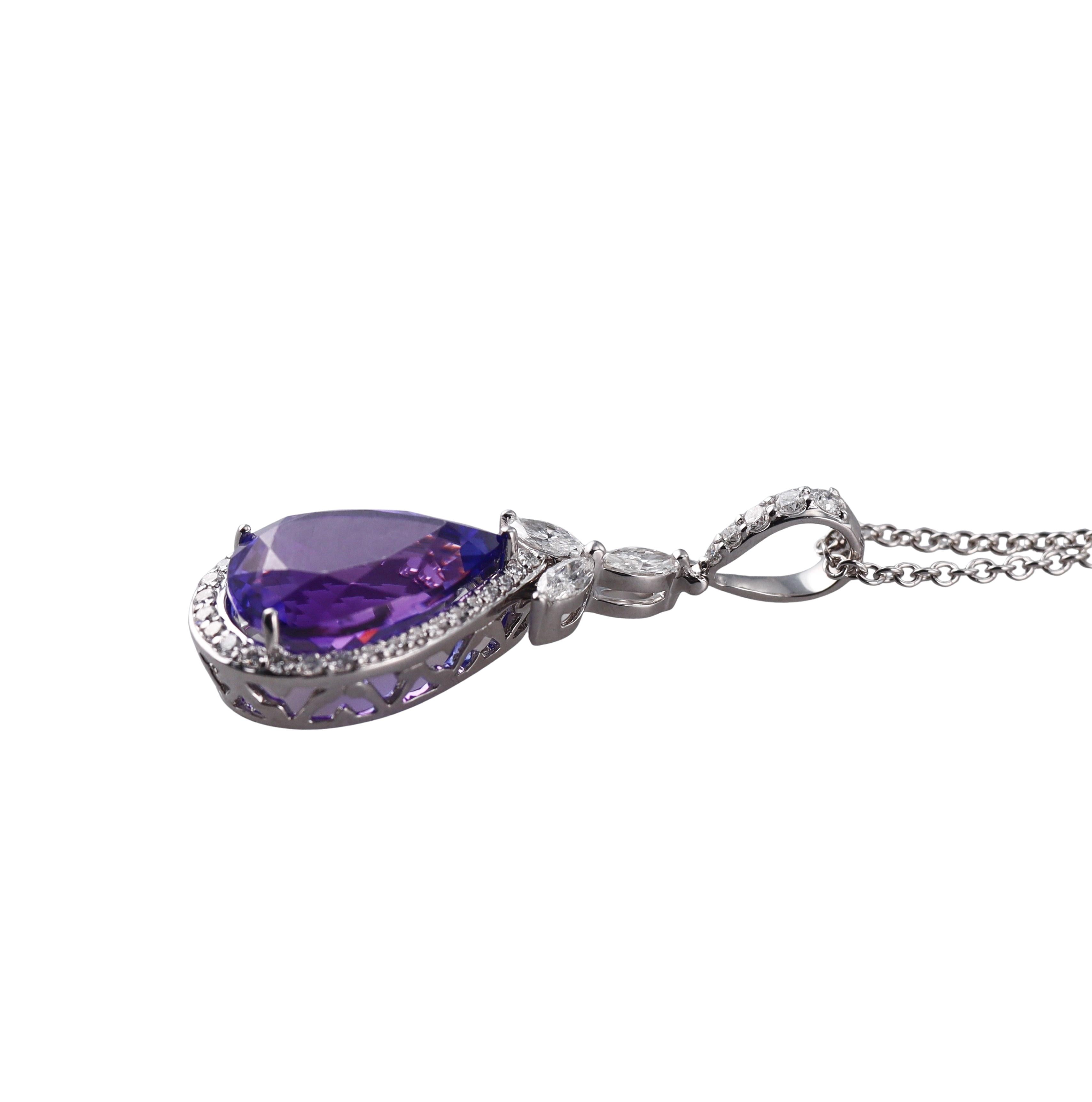 Tanzanite Diamond Gold Pendant Necklace