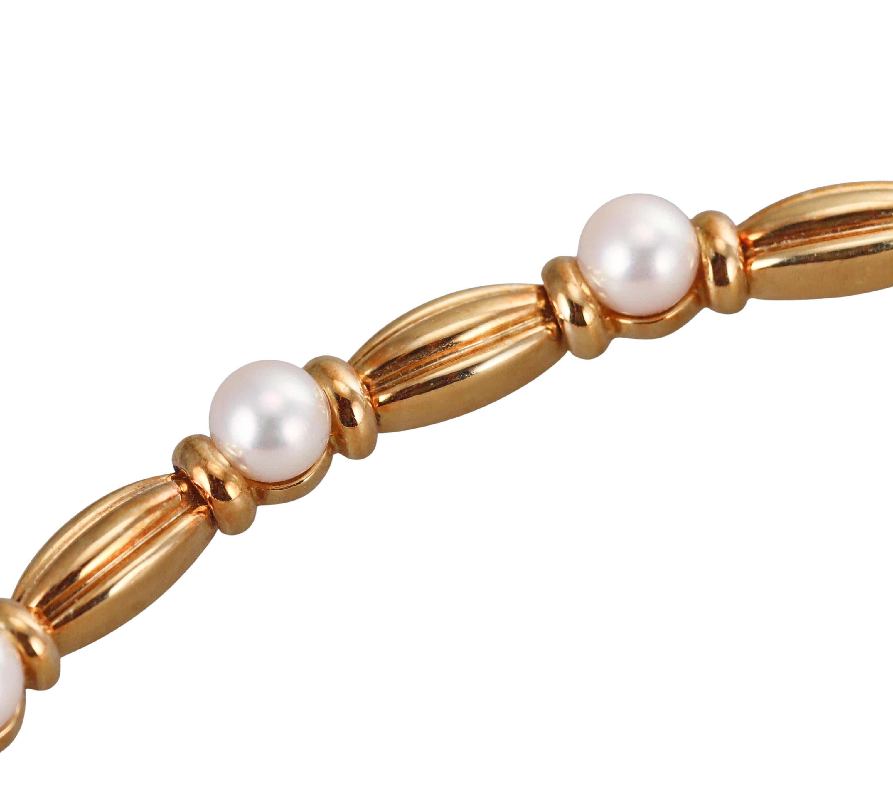 Tiffany & Co Pearl Gold Classic Necklace