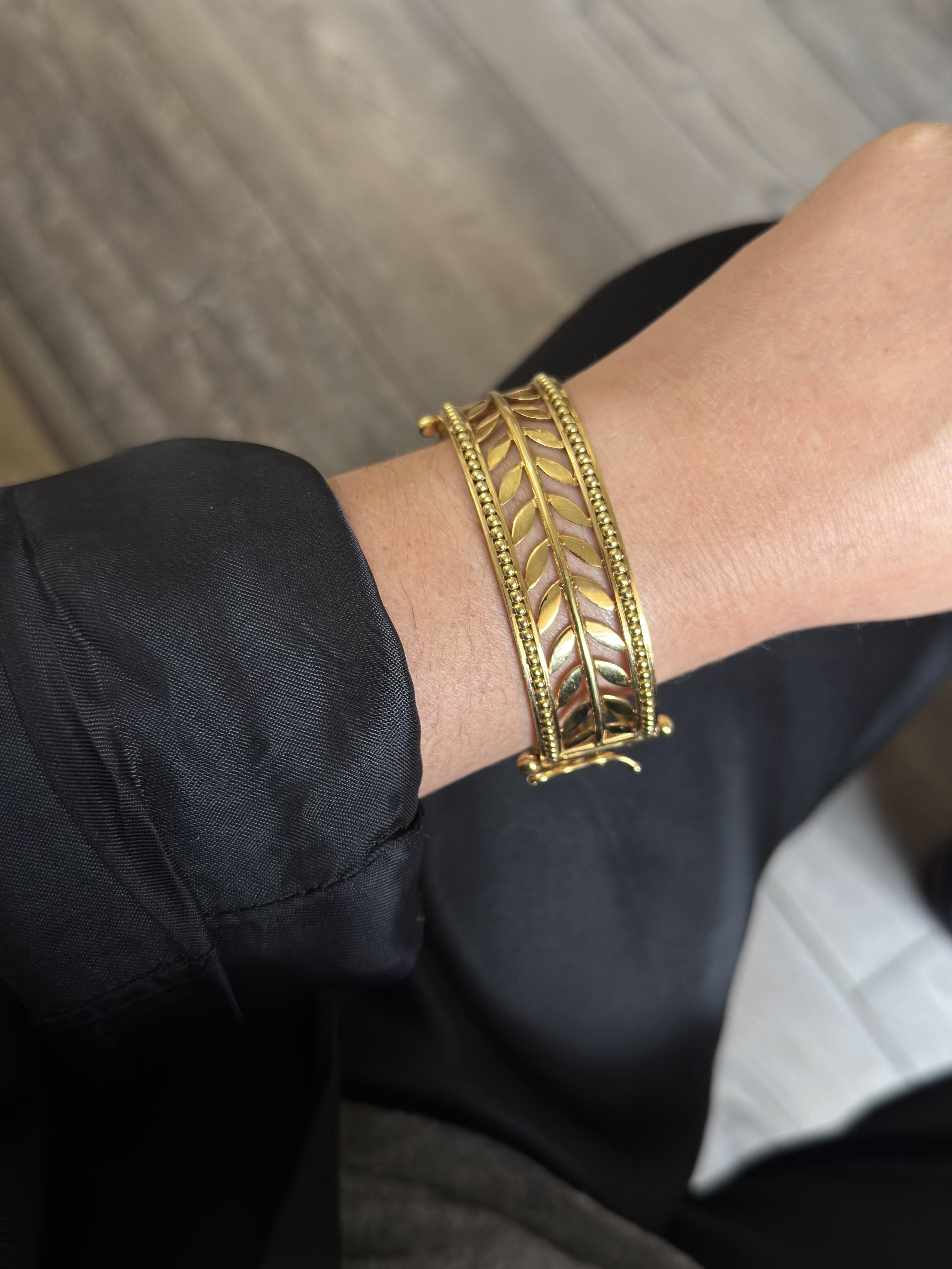 Temple St. Clair Vine Gold Bracelet
