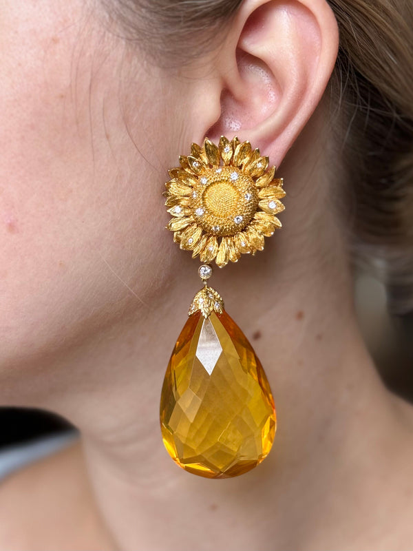 Asprey Diamond Sunflower Drop Night & Day Gold Earrings
