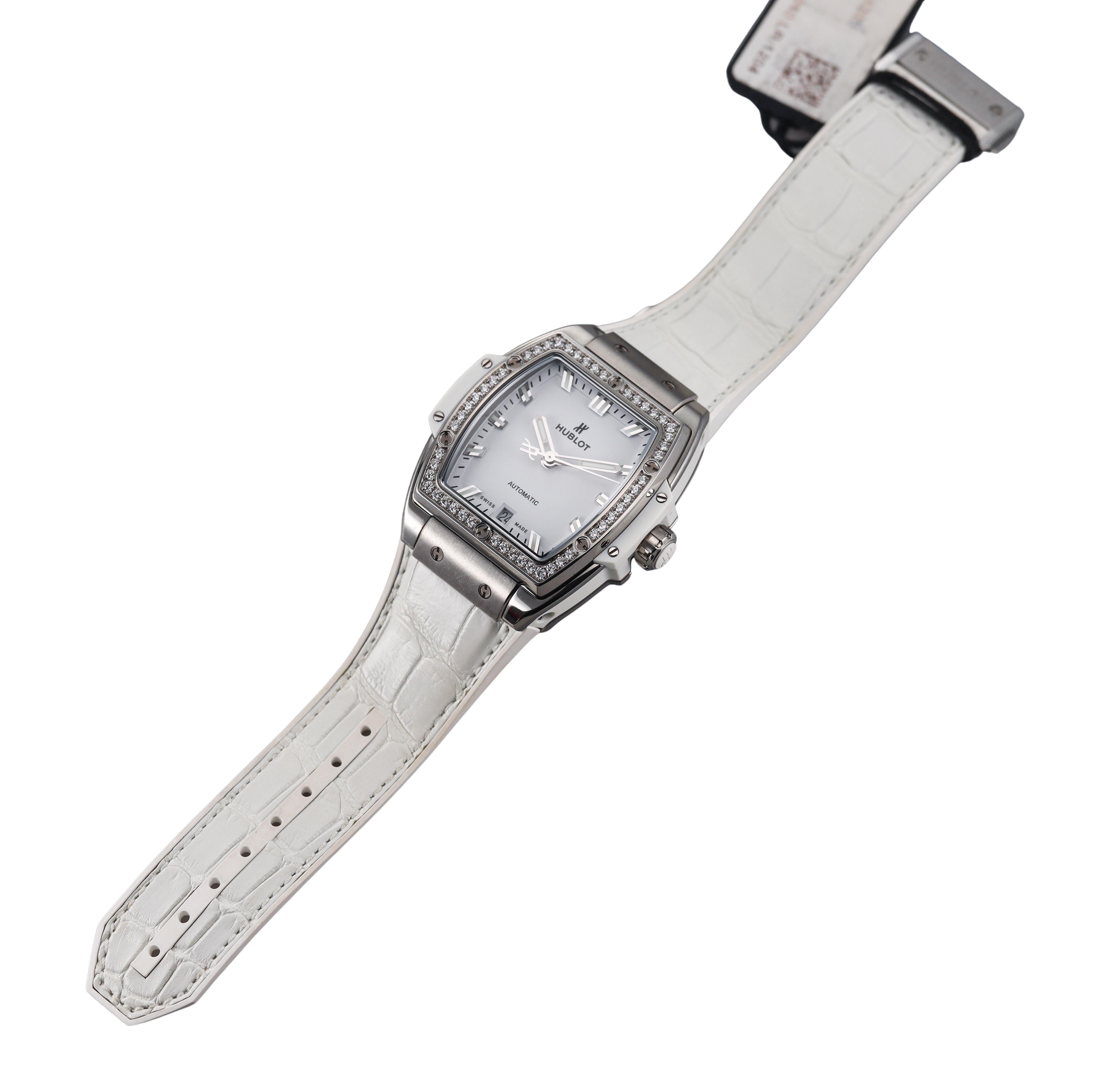 Hublot Spirit Of Big Bang Titanium Diamond Automatic Watch 665.NE.2010.RW.1204