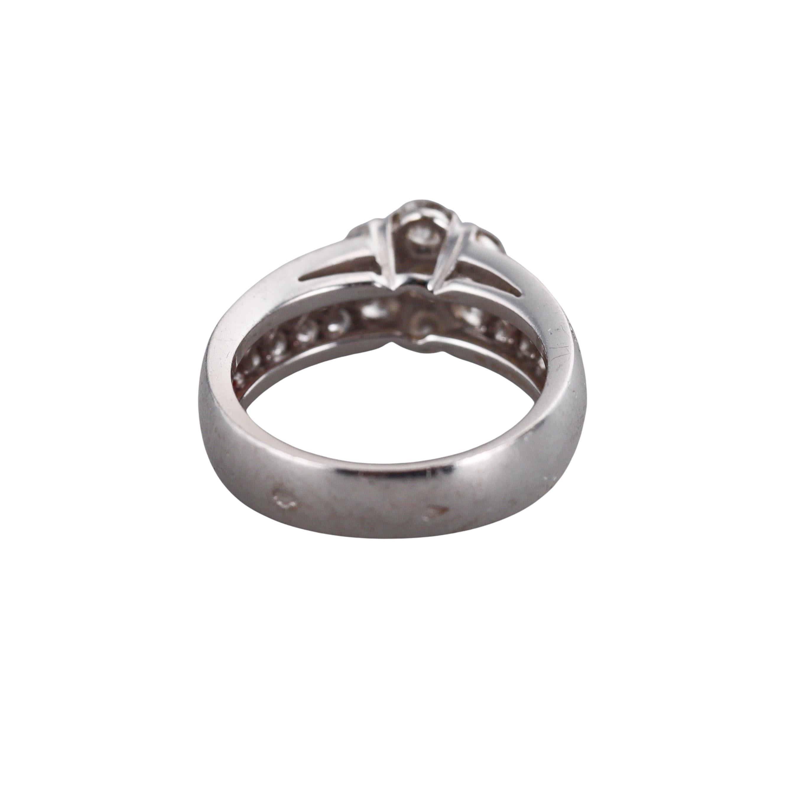 Van Cleef & Arpels Fleurette Diamond Gold Ring