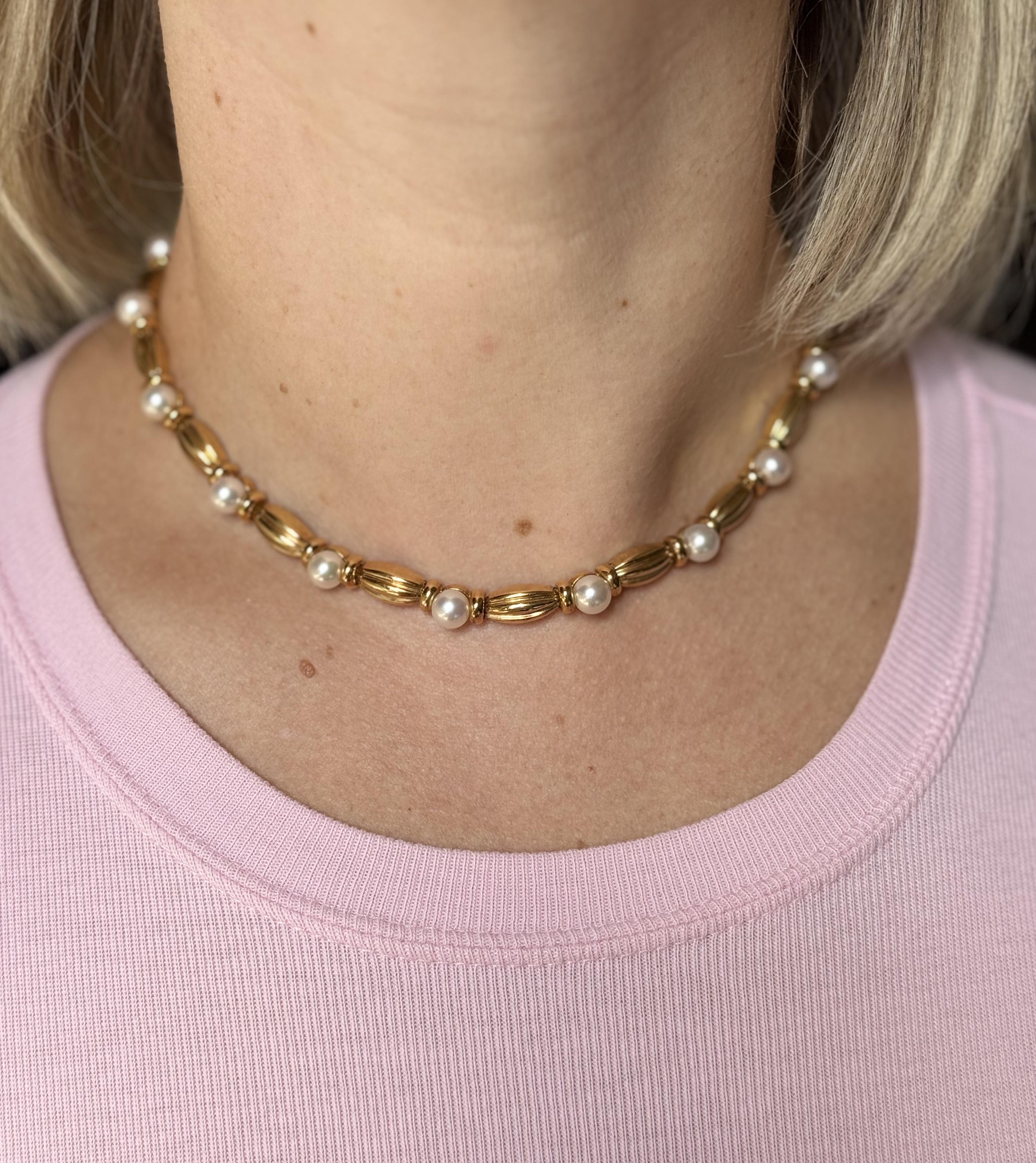 Tiffany & Co Pearl Gold Classic Necklace