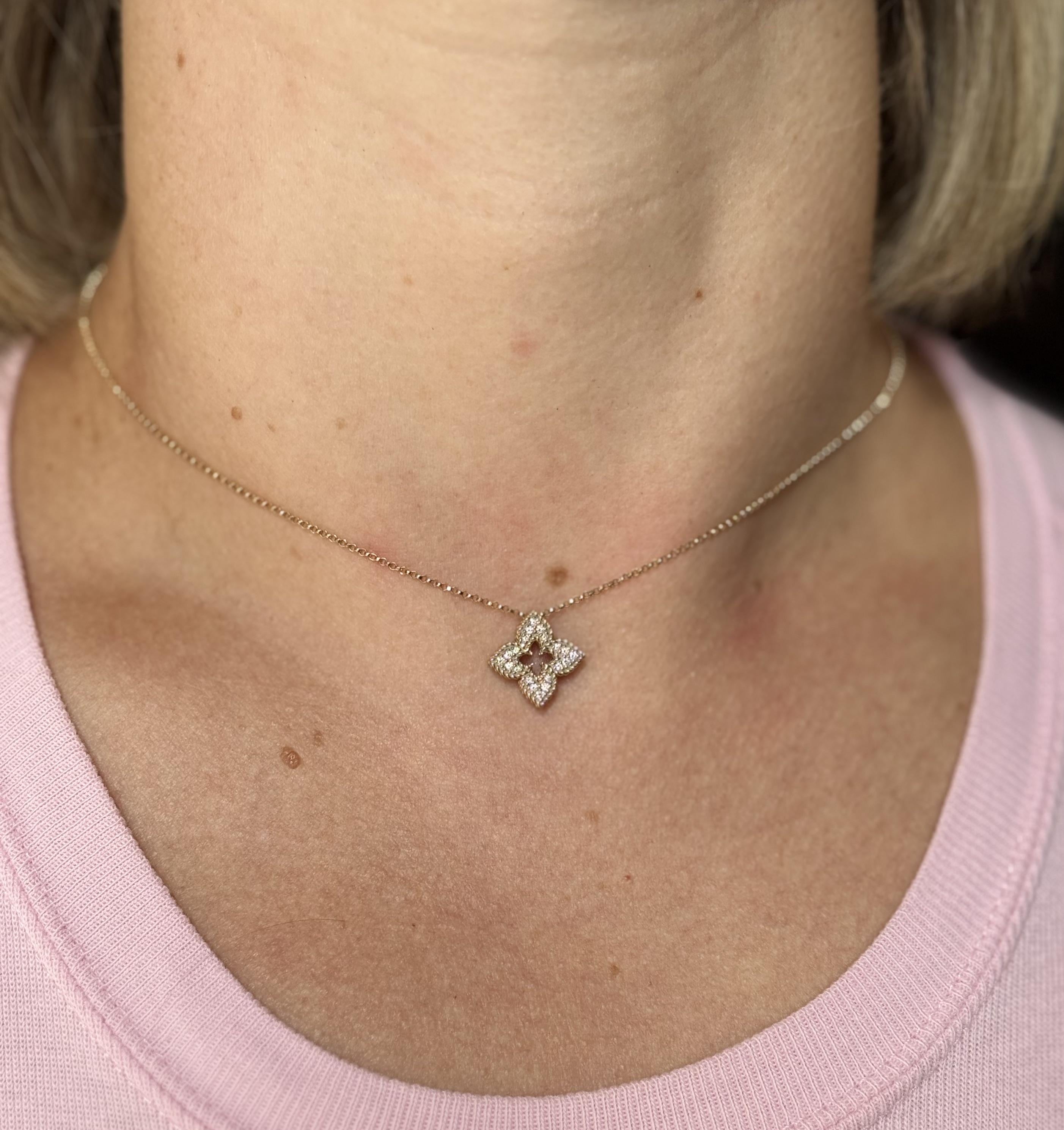 Roberto Coin Venetian Princess Diamond Gold Pendant Necklace
