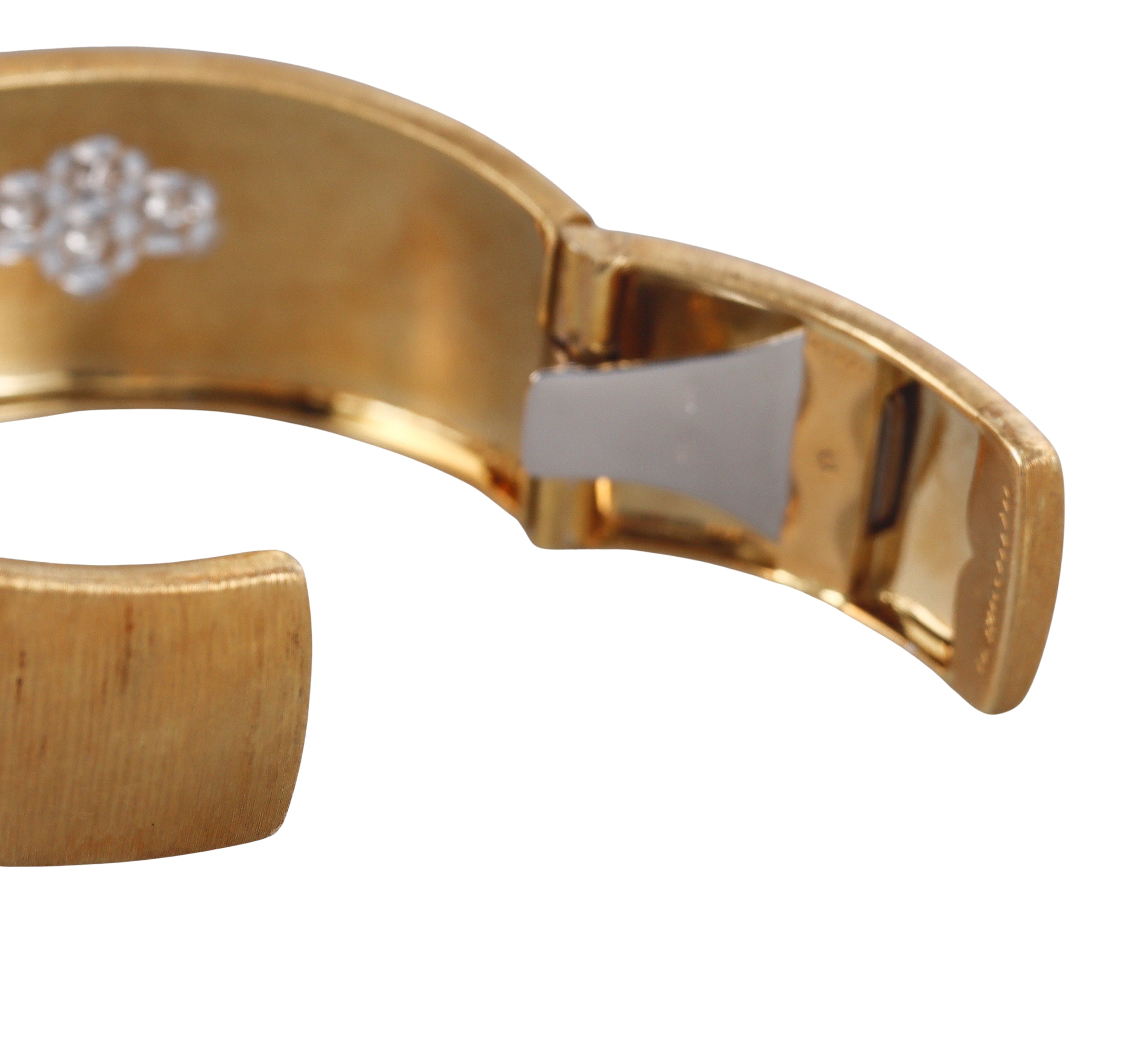 Mario Buccellati Classic Cuff Diamond Gold Bracelet