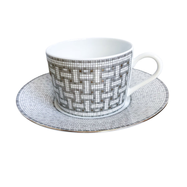 Hermes Mosaique Av 24 Platinum Coffe Cup with Saucer 035016P