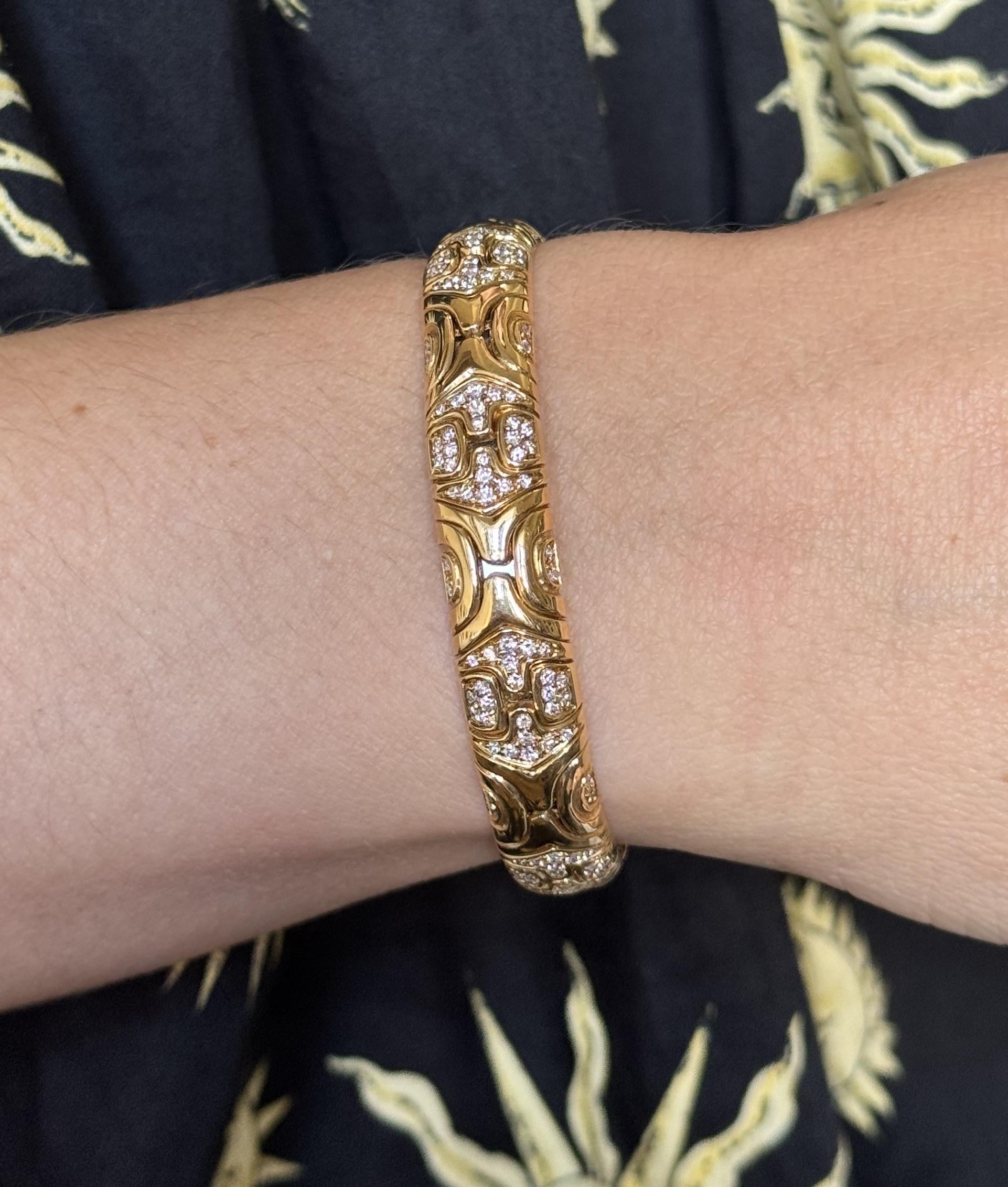 Bulgari Alveare Diamond Gold Bangle Bracelet