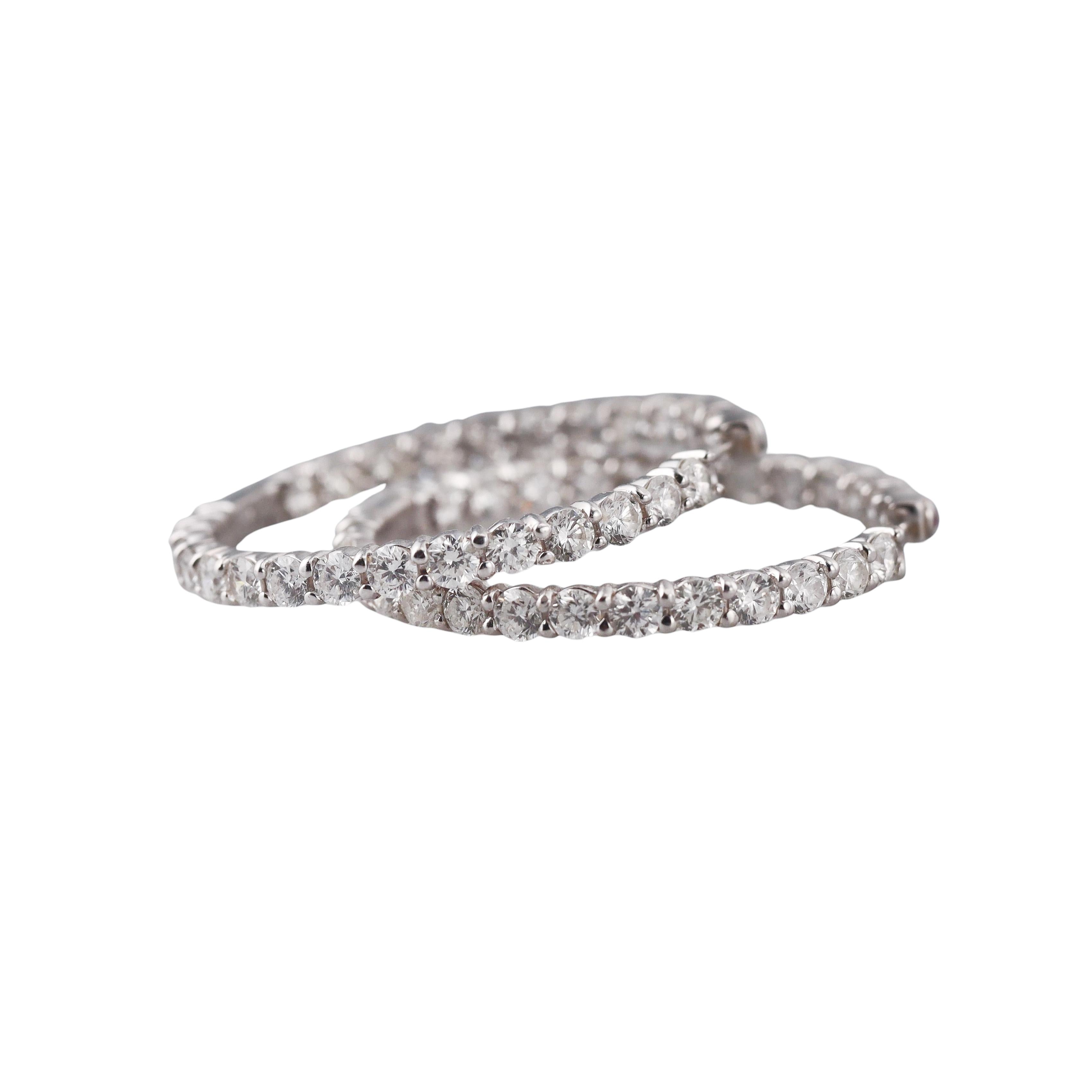 Roberto Coin Gold The Perfect Diamond Hoop Earrings