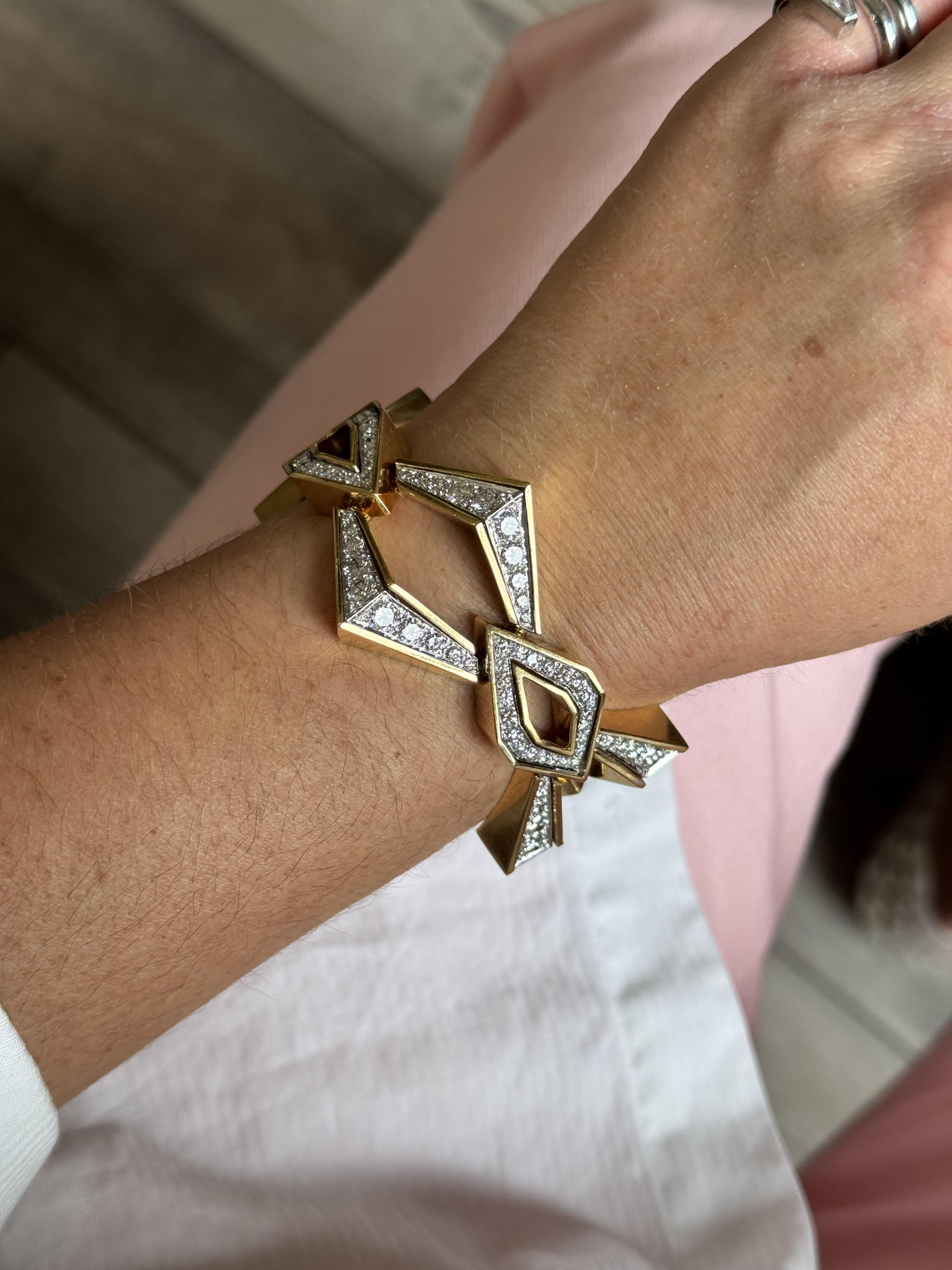 1970s Diamond Gold Geometric Link Bracelet