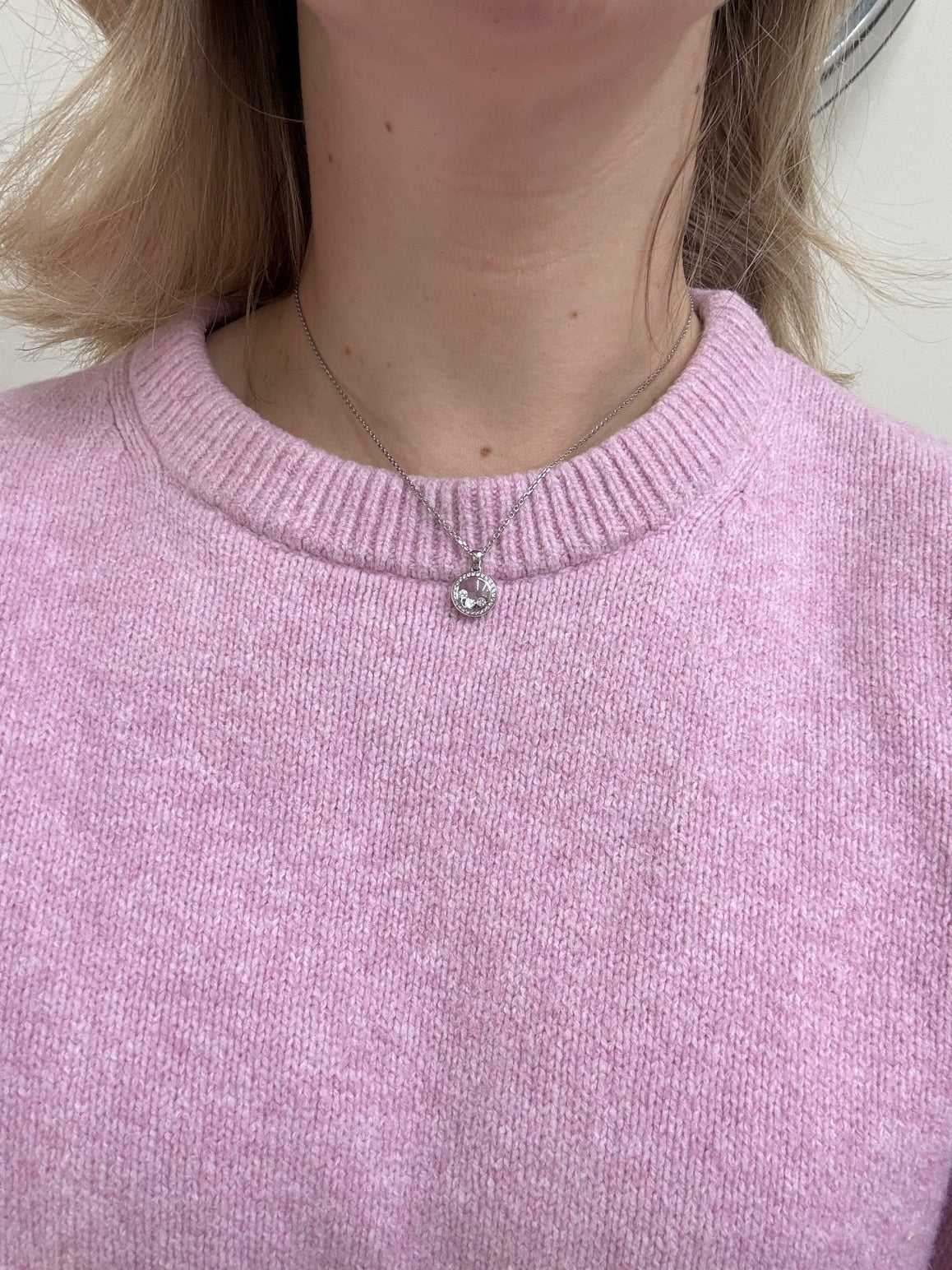 Chopard Happy Curves White Gold Diamond Pendant 799562-1003