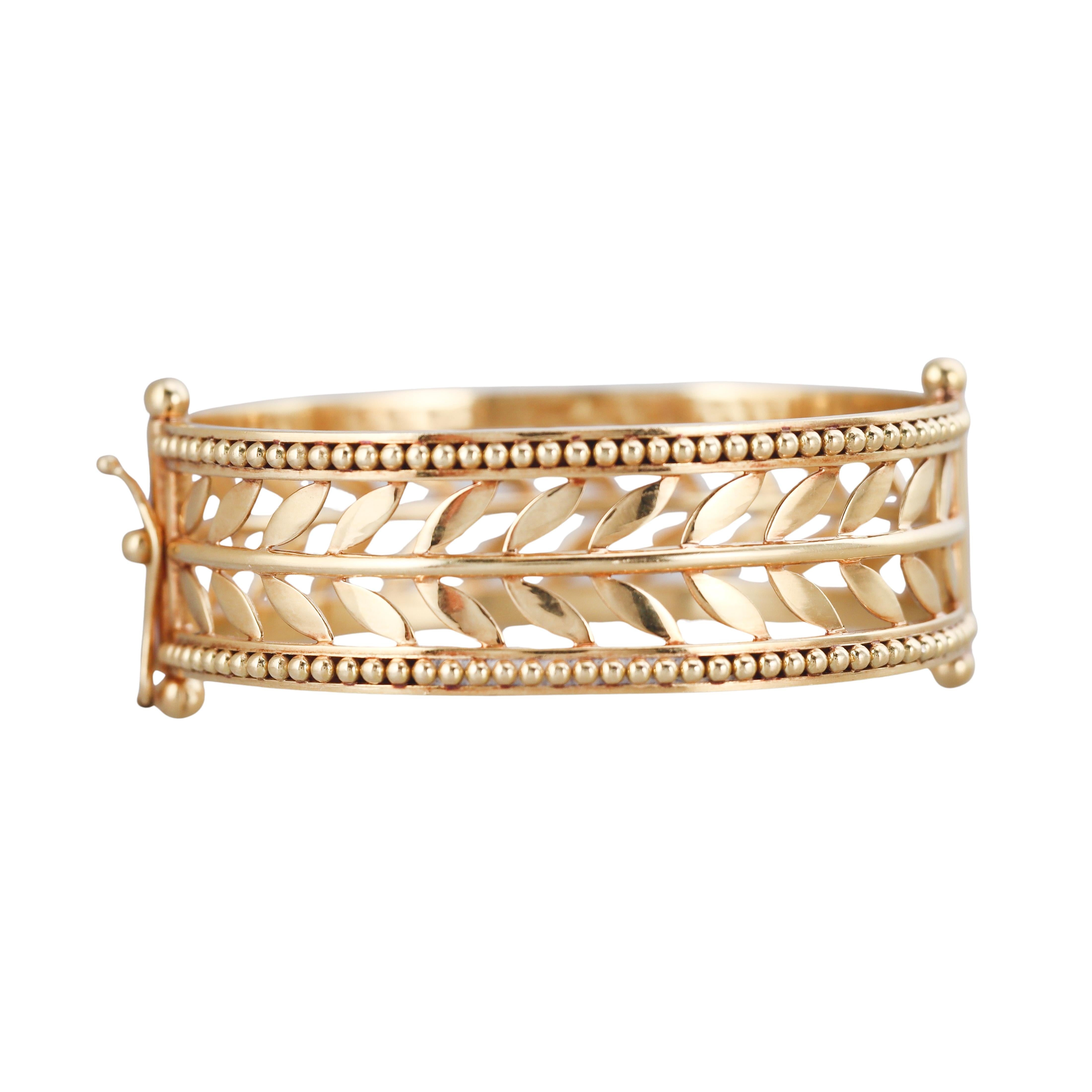 Temple St. Clair Vine Gold Bracelet