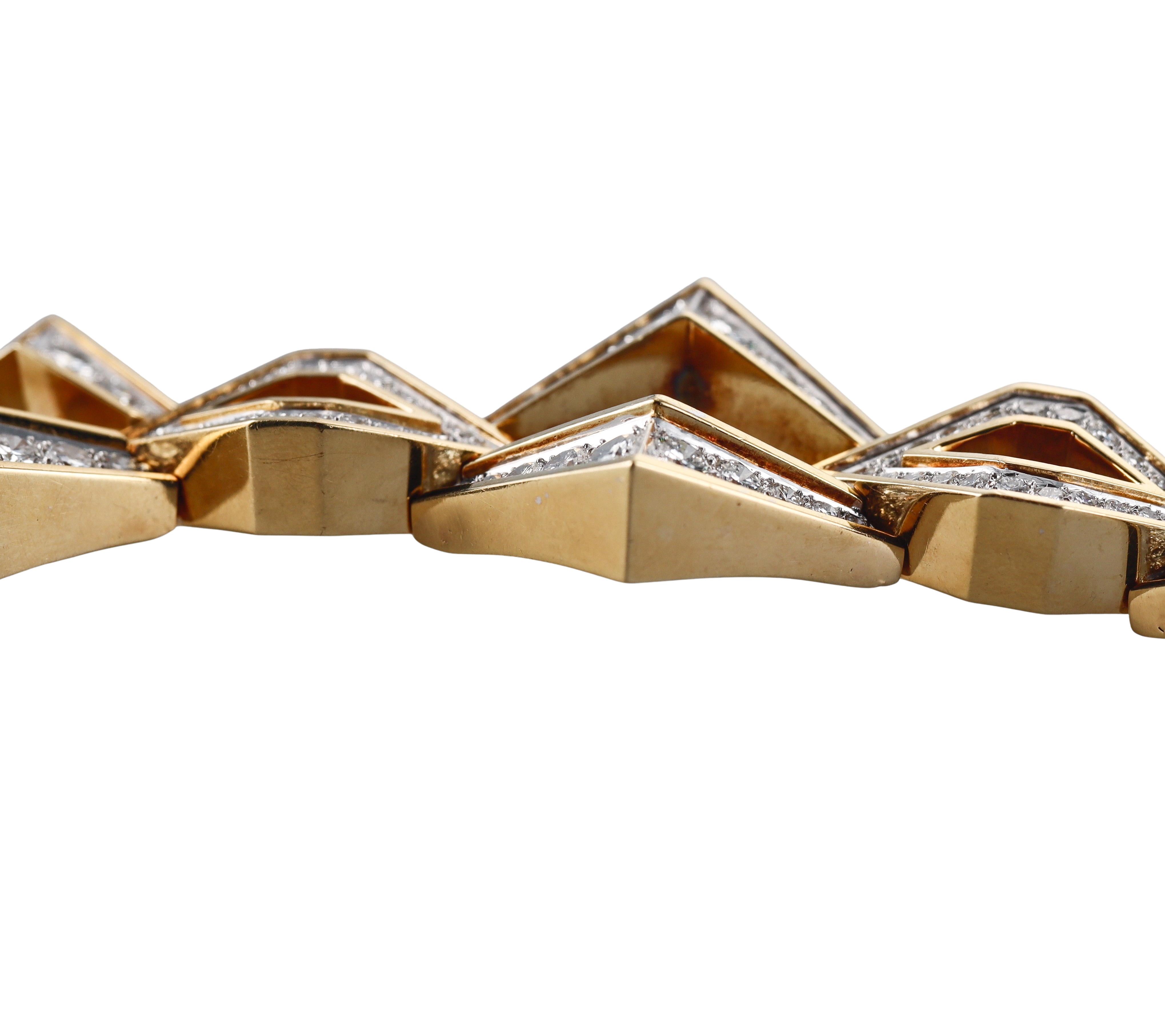 1970s Diamond Gold Geometric Link Bracelet