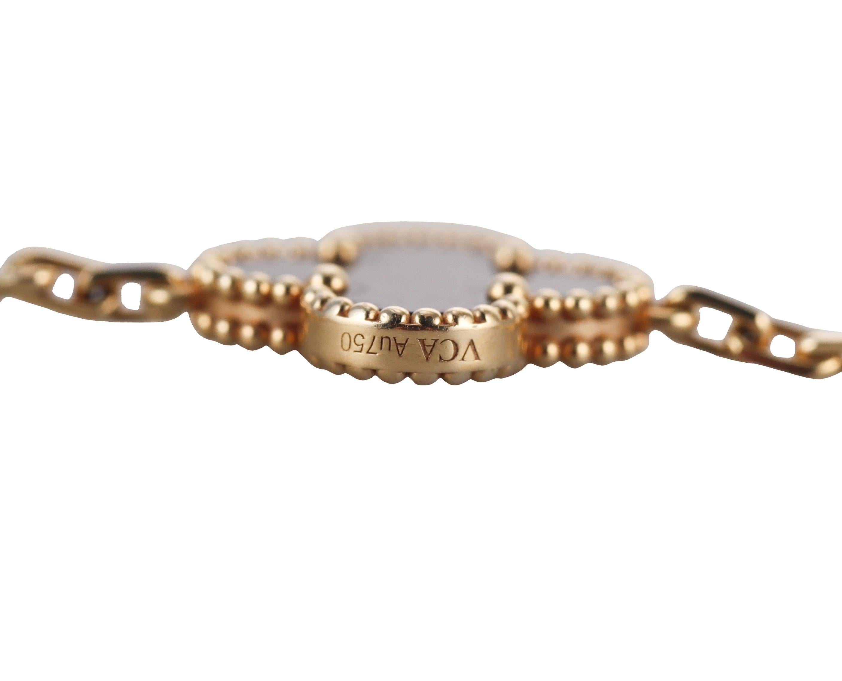 Van Cleef & Arpels Vintage Alhambra Onyx Gold 10 Motifs Necklace