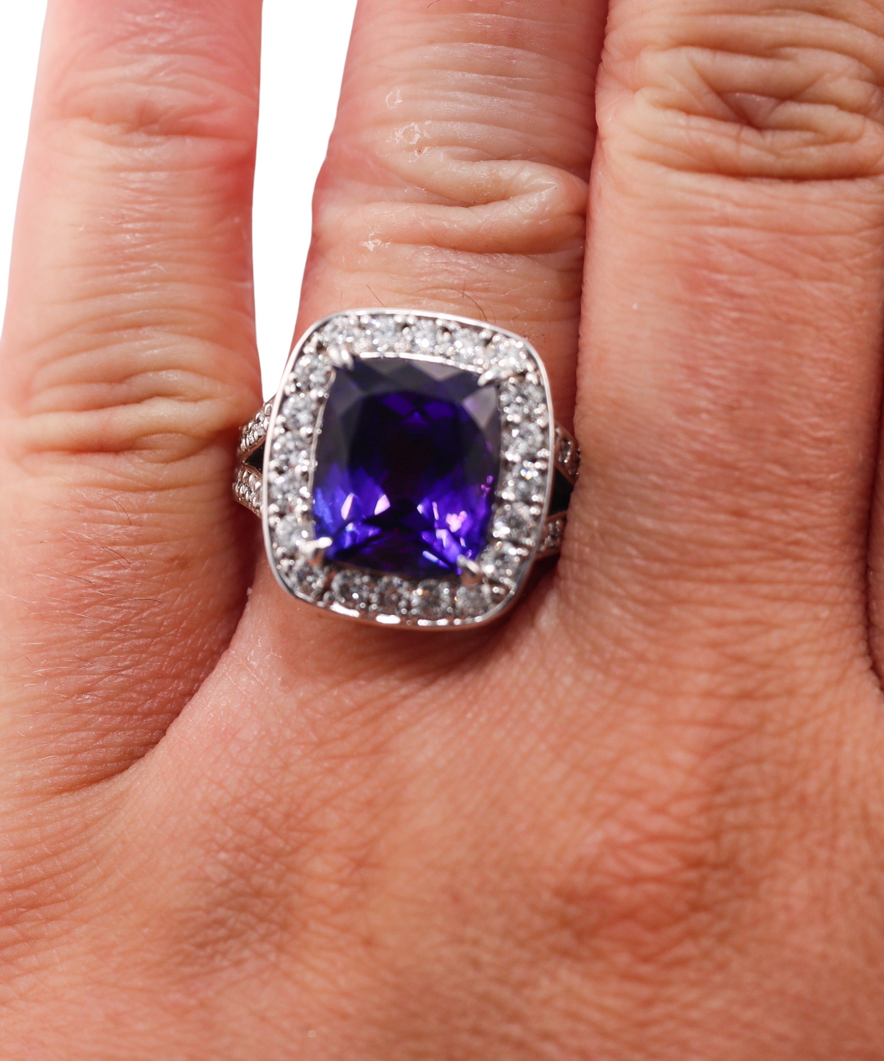 7.99ct Tanzanite Diamond Gold Ring