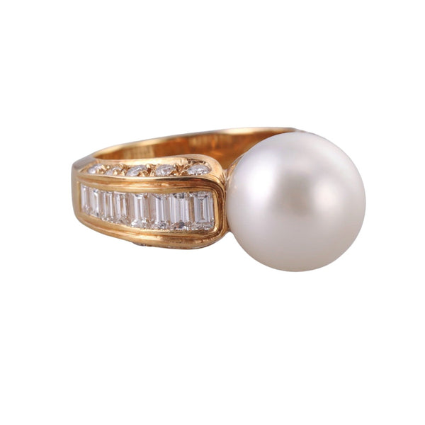 Italian Modern Gold Diamond South Sea Pearl Ring