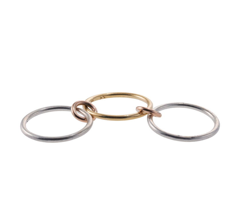 Spinelli Kilcollin Tri Color Gold Set of Three Linked Ring