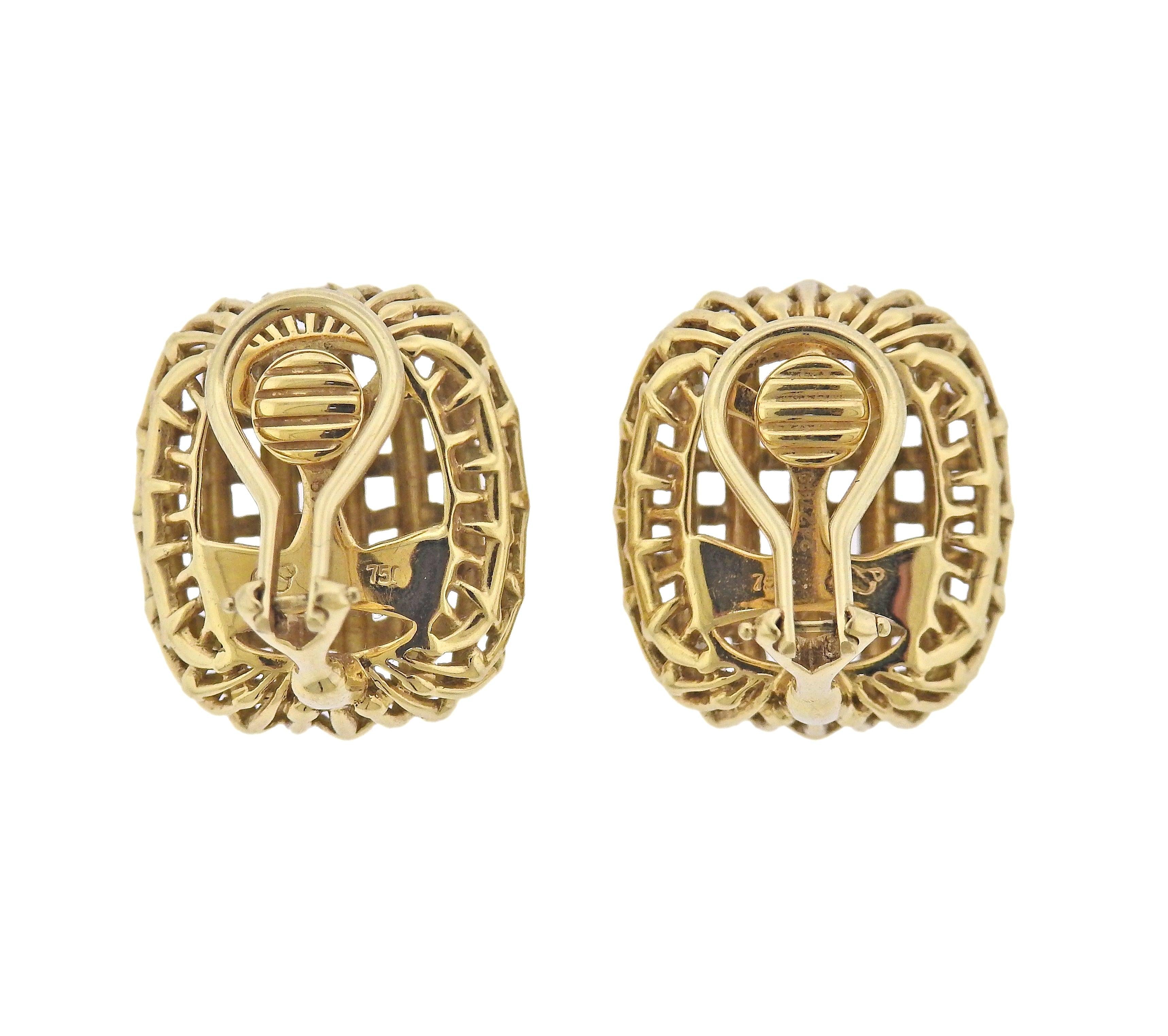 Seaman Schepps Nantucket Cushion Gold Earrings