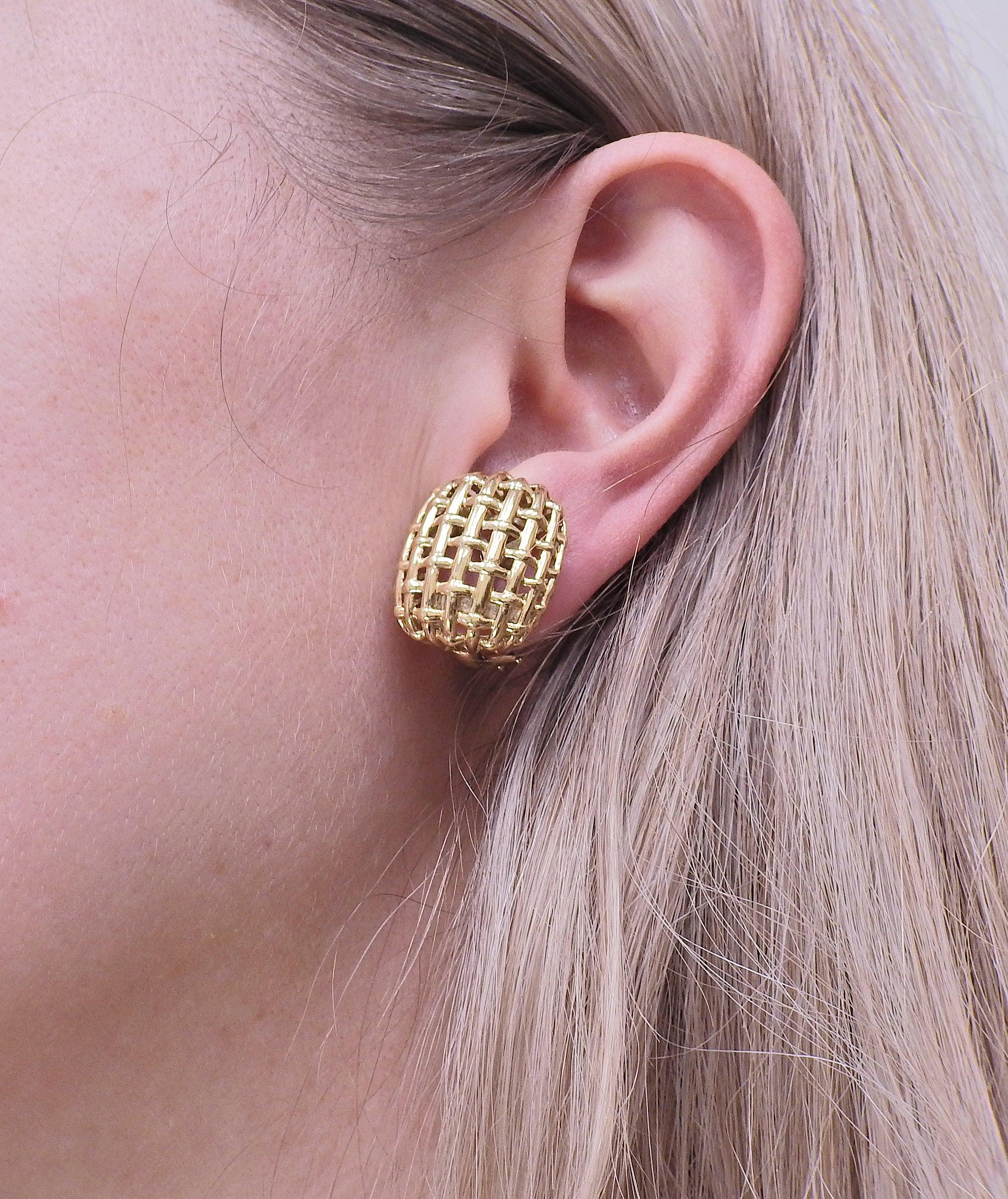 Seaman Schepps Nantucket Cushion Gold Earrings