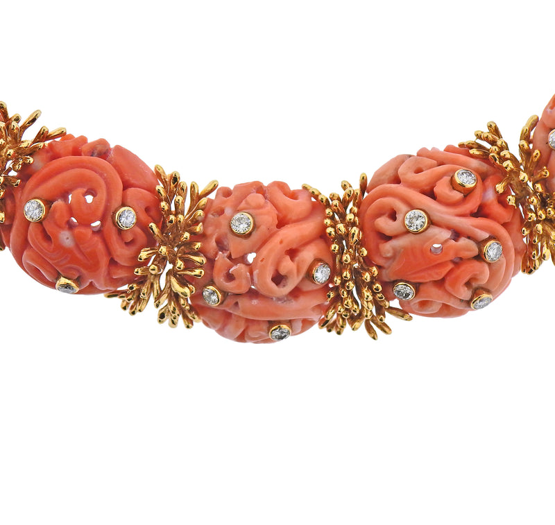 David Webb 1960s Diamond Carved Coral Gold Earrings Necklace Set - Oak Gem