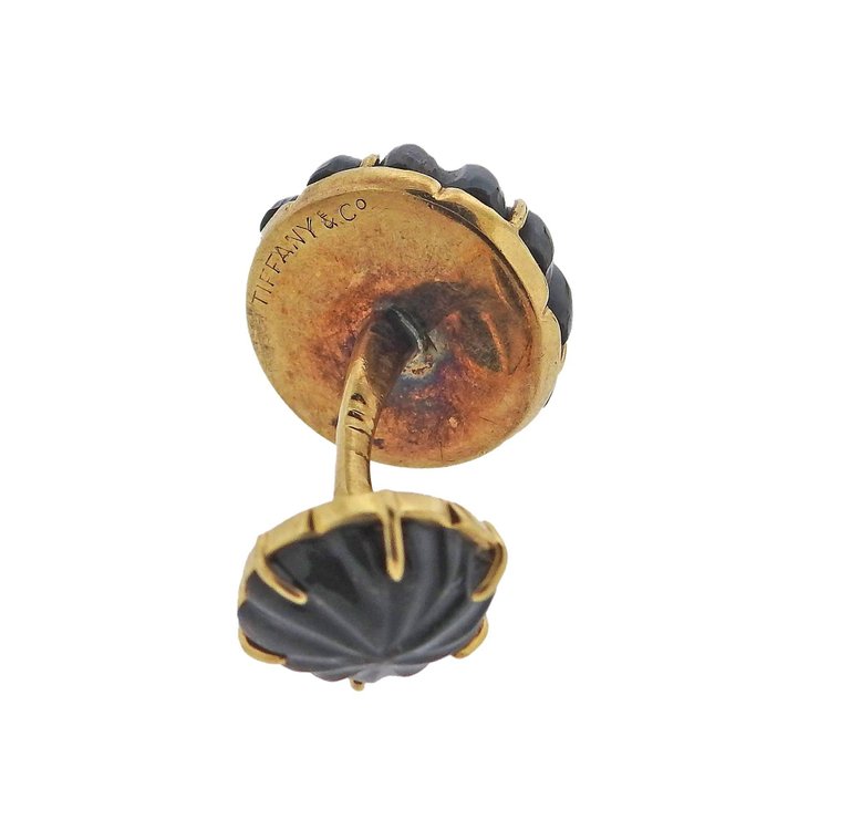 French Tiffany & Co. Gold Carved Bloodstone Cufflinks - Oak Gem
