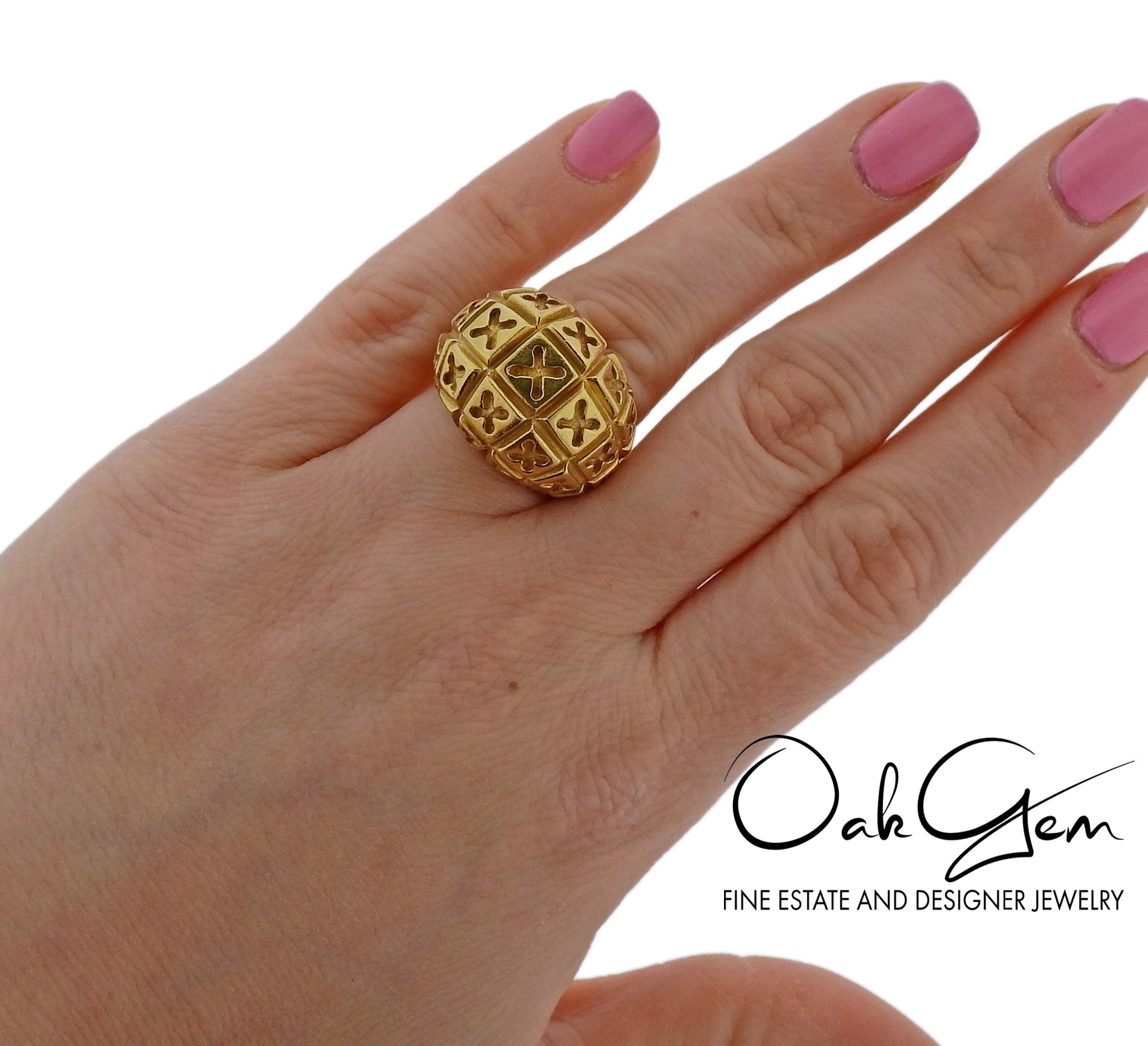 Van Cleef & Arpels Gold Dome Ring - Oak Gem