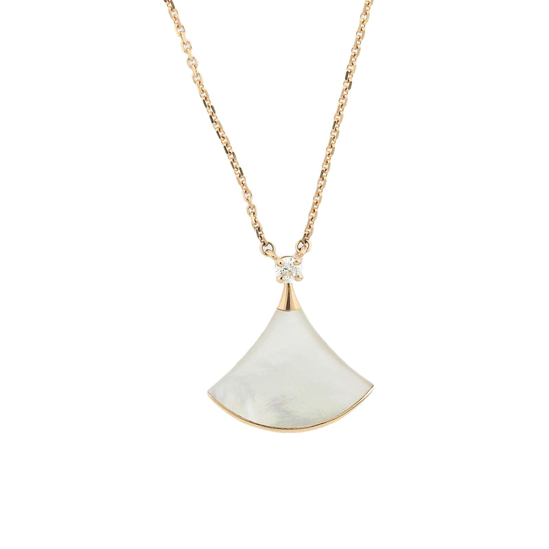 Heart Shaped Mother of Pearl Necklaces – Diamonds On The Key