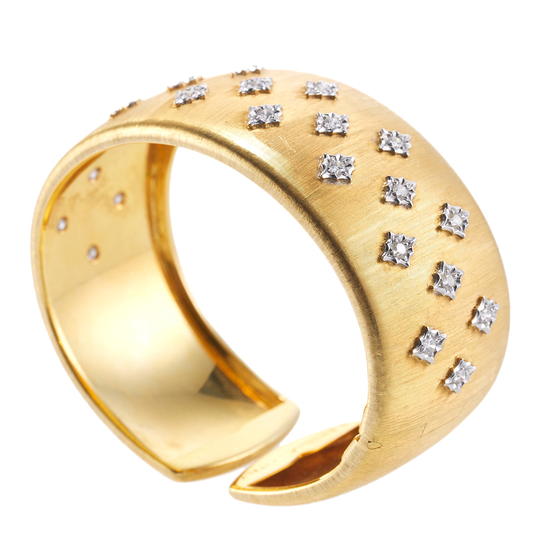 Mario Buccellati Classic Cuff Diamond Gold Bracelet