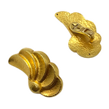 Whimsical Ilias Lalaounis Hammered 18k Gold Wings Motif Earrings